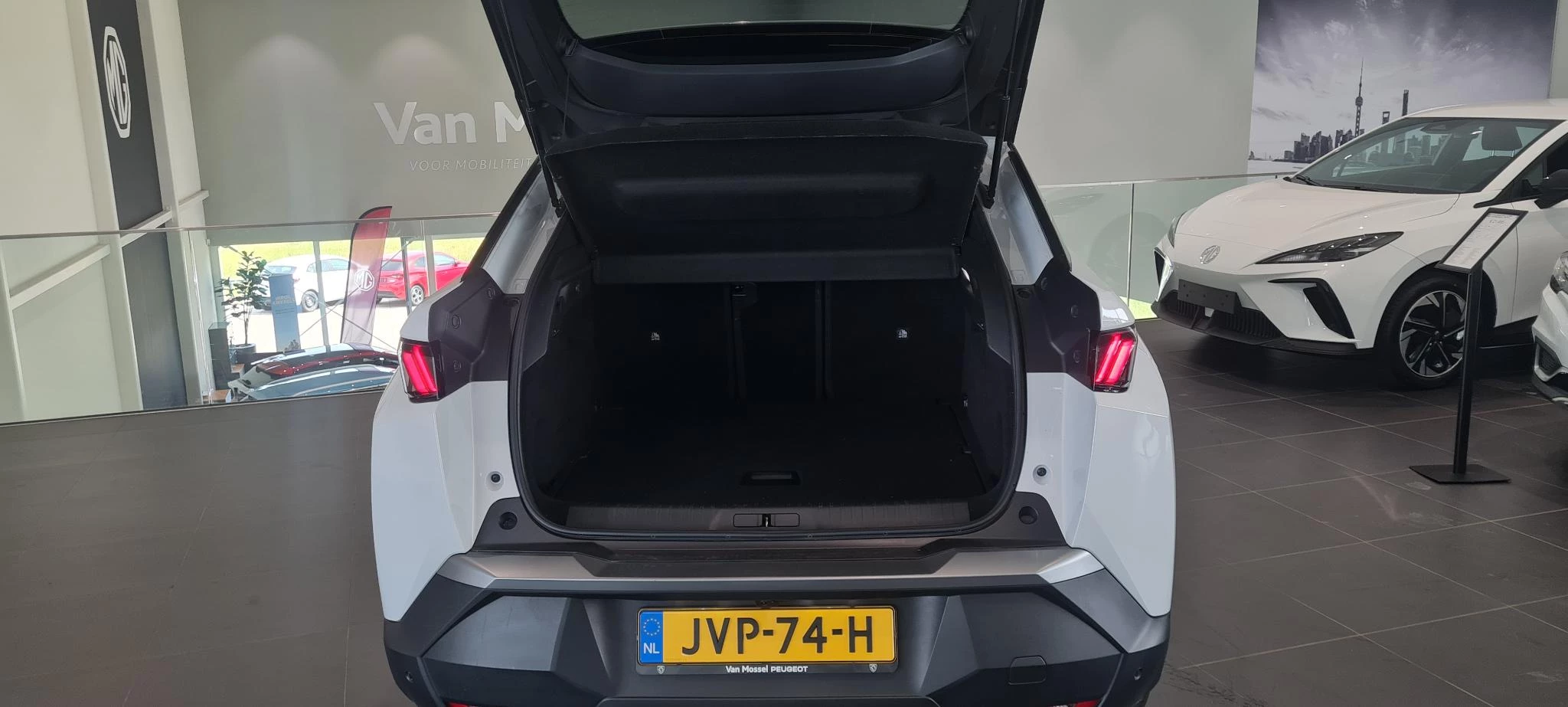Peugeot 3008 1.2 Hybrid 136 Allure