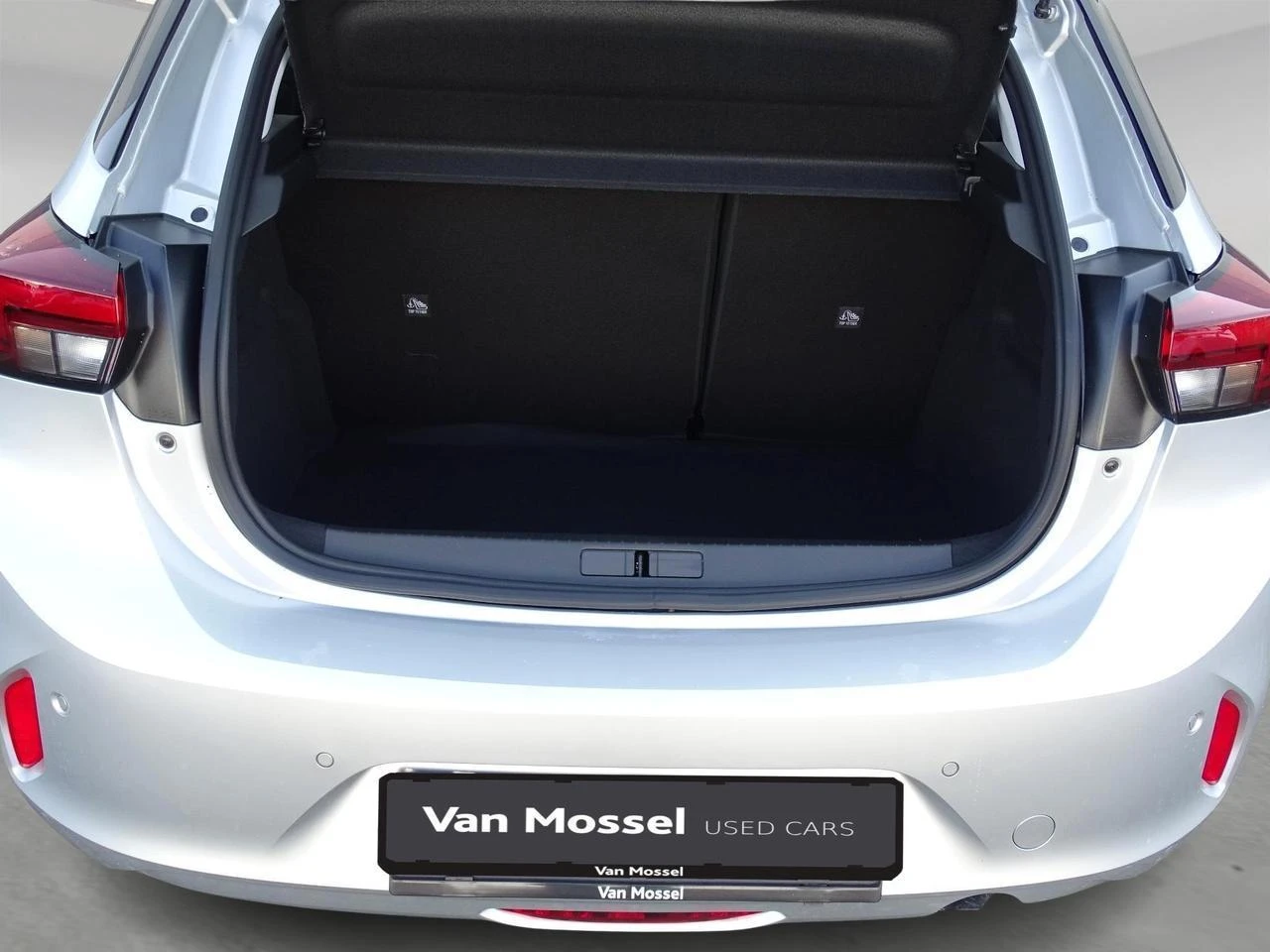 Opel-Corsa-image-6