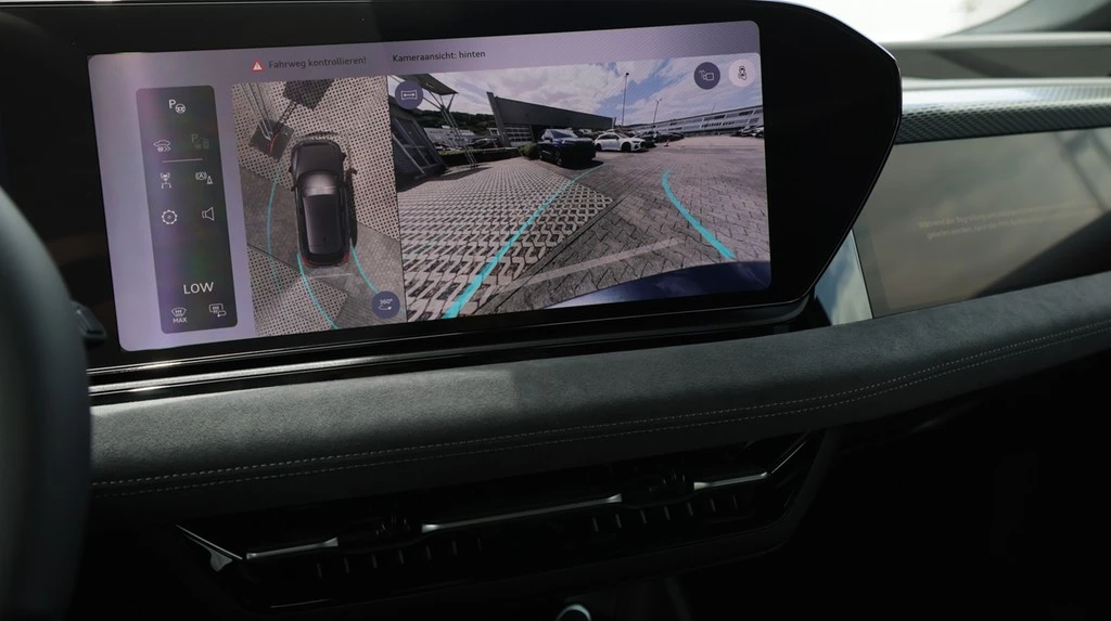 Audi-S6 Avant e-tron-image-6