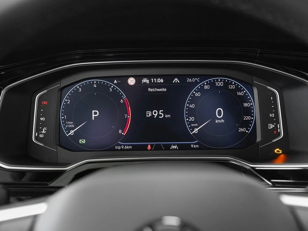 Volkswagen Polo VI Style 50 Jahre Licht&Sicht IQ.Drive 17"