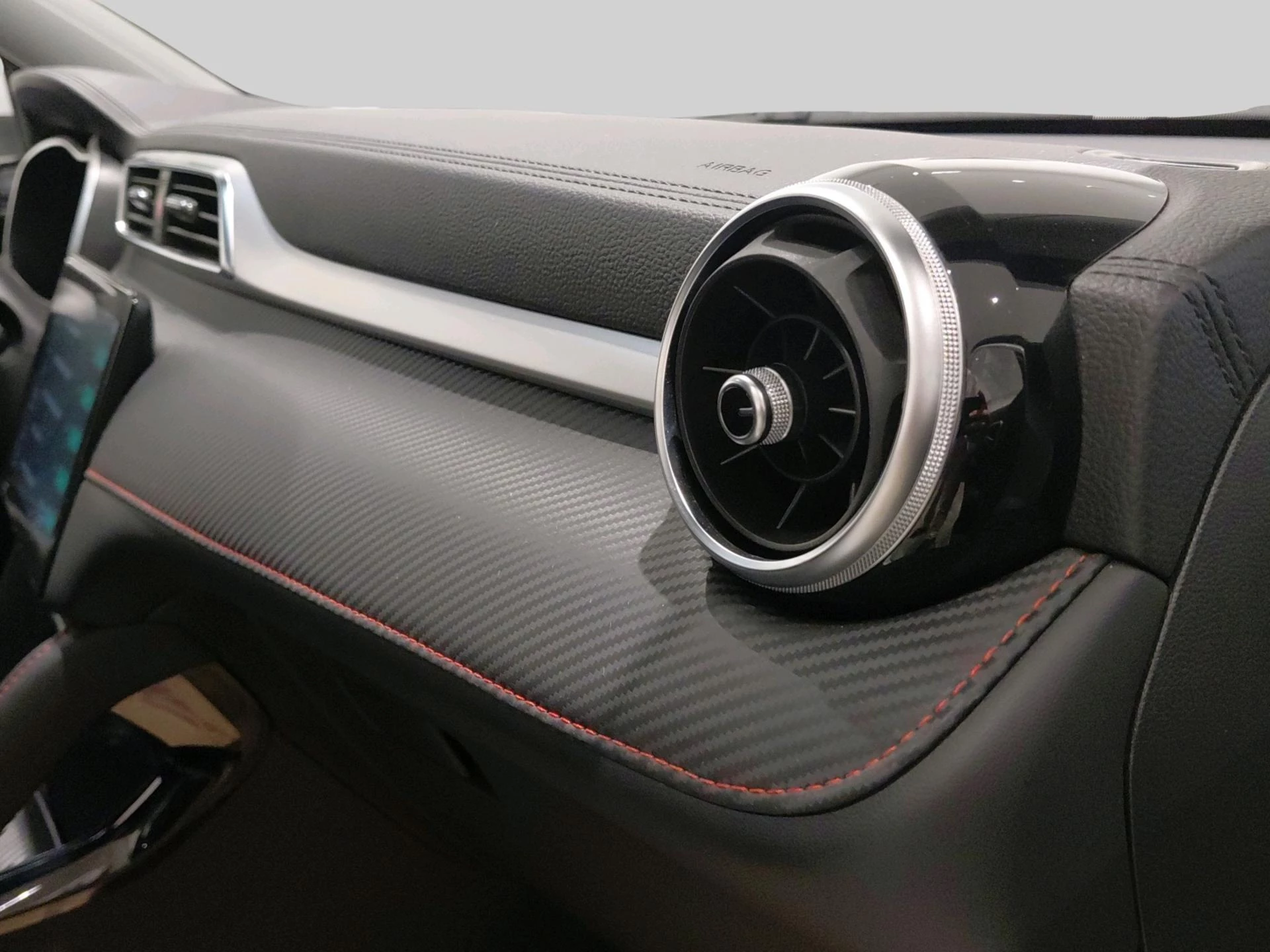 MG ZS 1.0 T-GDi AT LUXURY