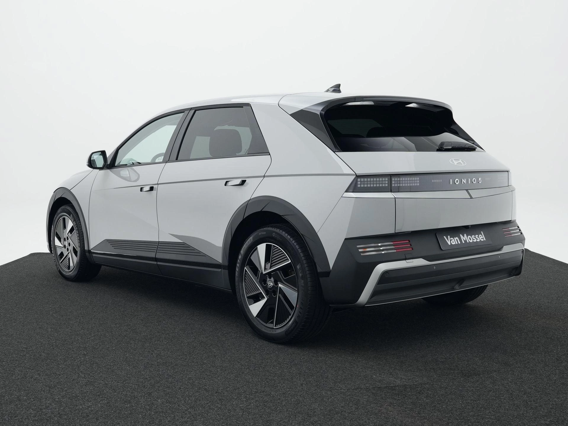 Hyundai IONIQ 5 Long Range Pure Edition 84 kWh