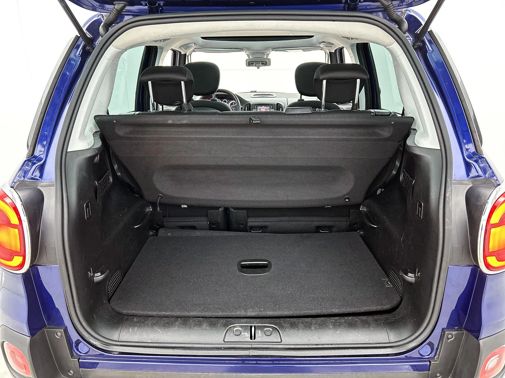 Fiat-500L-image-15