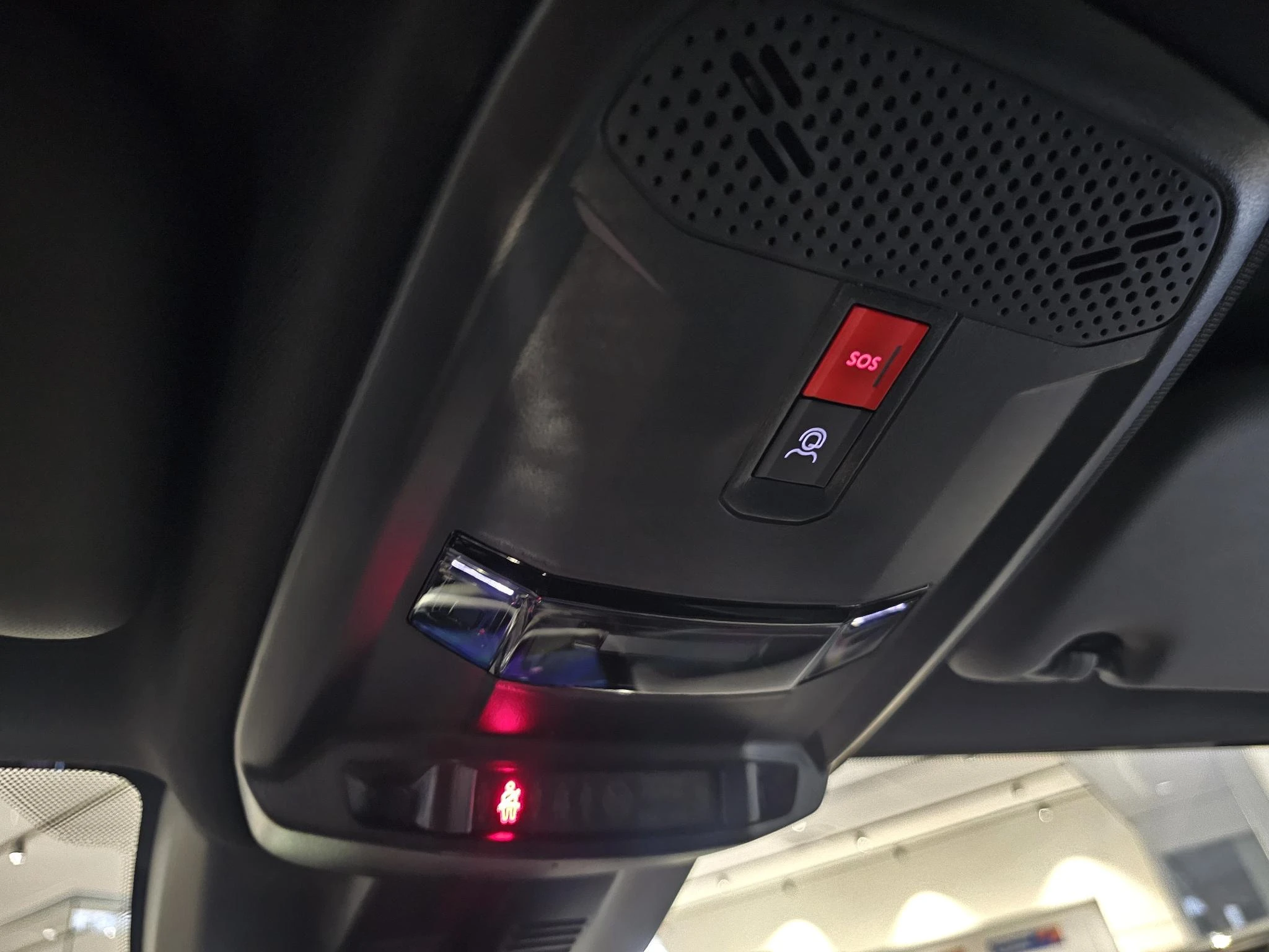 Peugeot-208-image-16