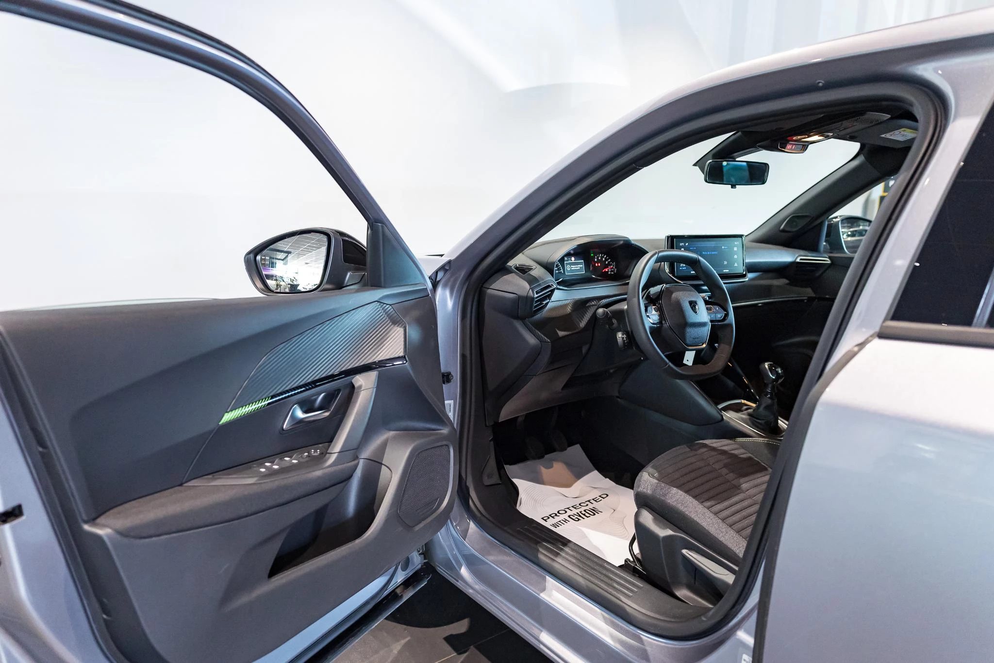 Peugeot-2008-image-19