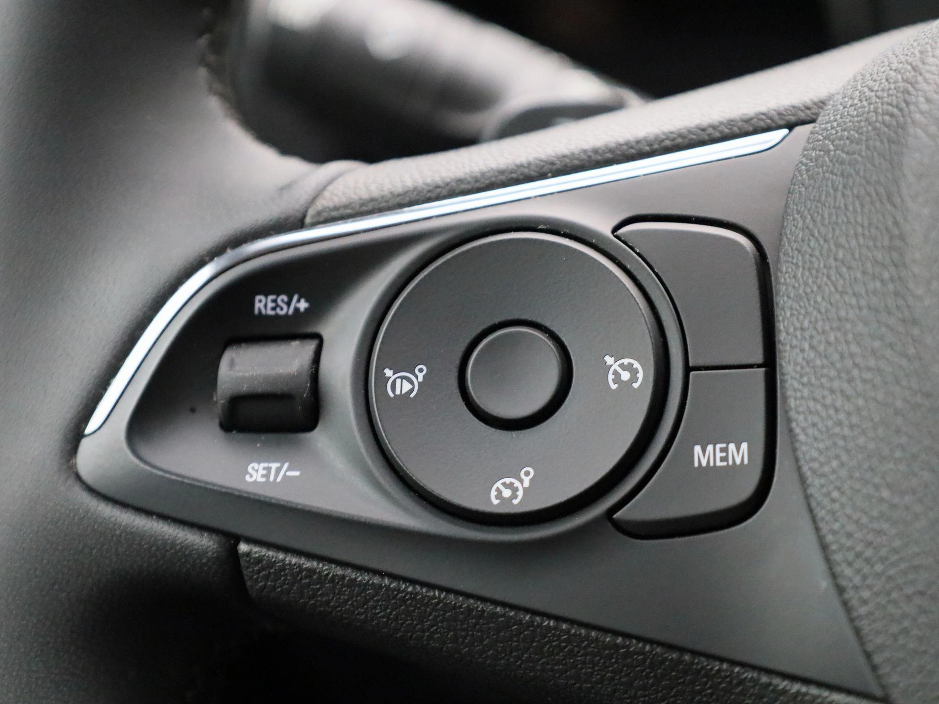 Opel-Mokka-image-17