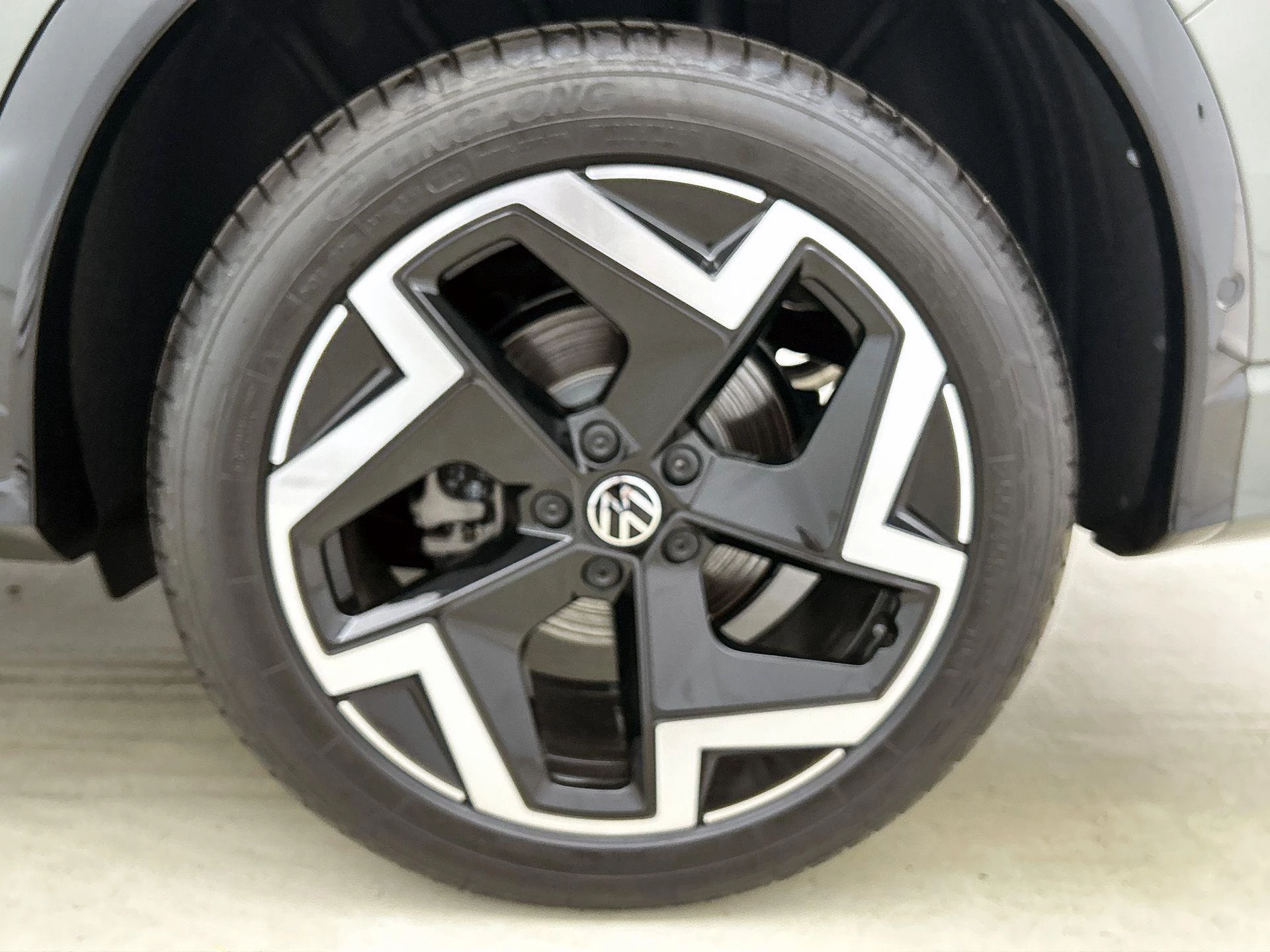 Volkswagen-Tiguan-image-42