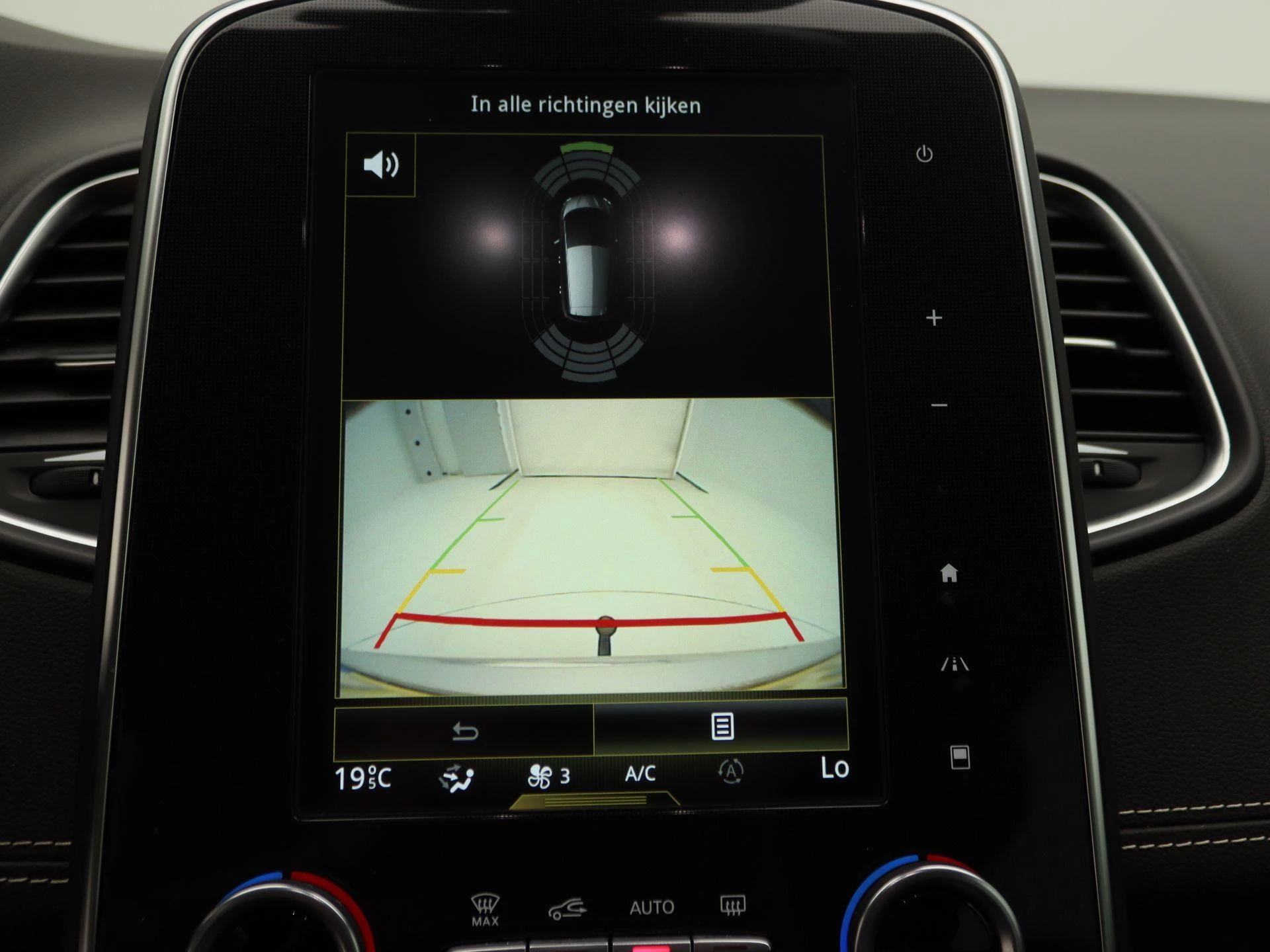 Renault Scénic TCe 140 EDC Automaat Bose