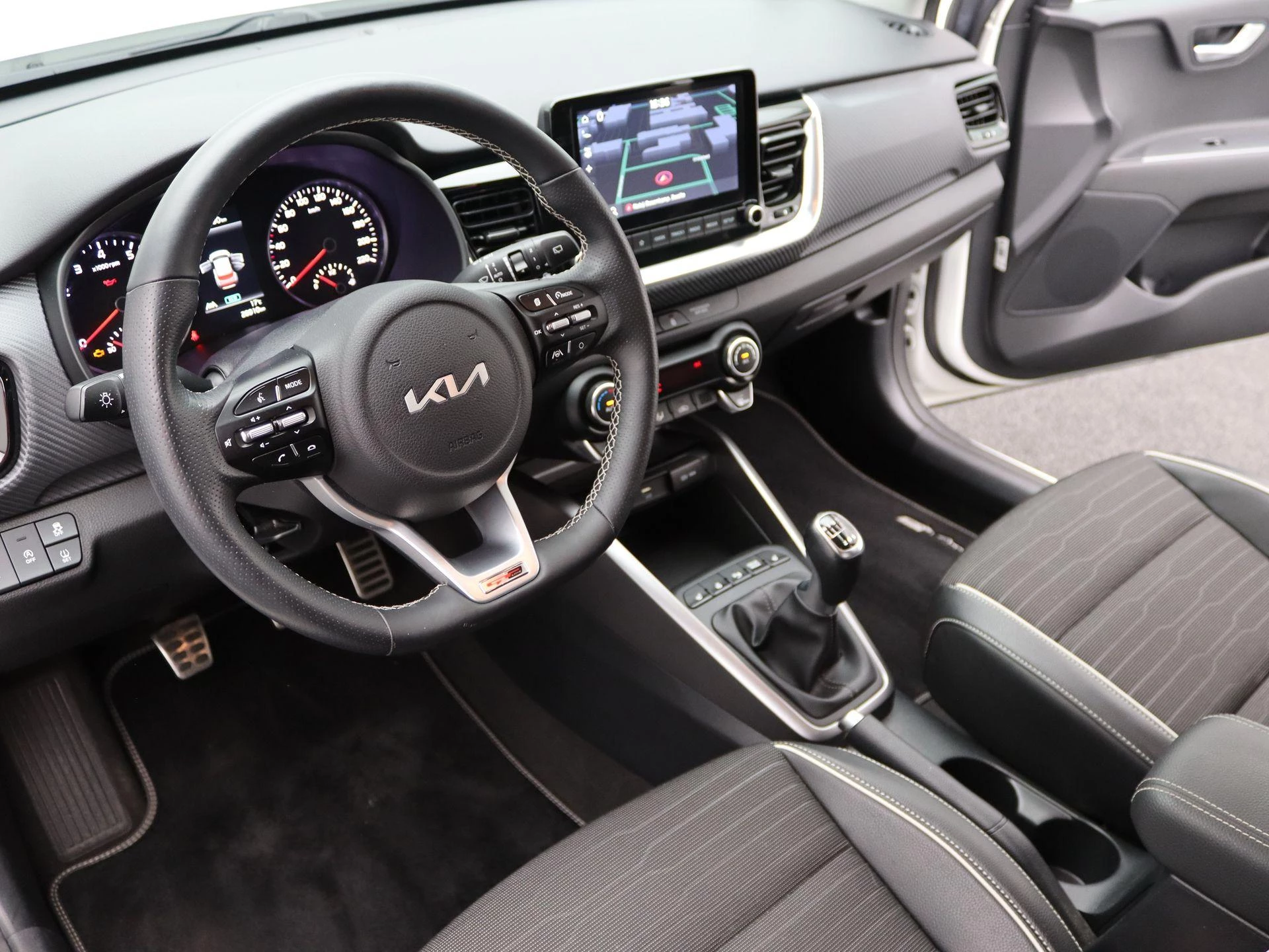 Kia-Stonic-image-4