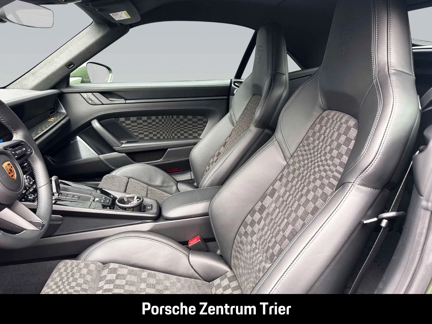 Porsche 911 992 Spirit 70 Burmester Clubleder InnoDrive spirit 70