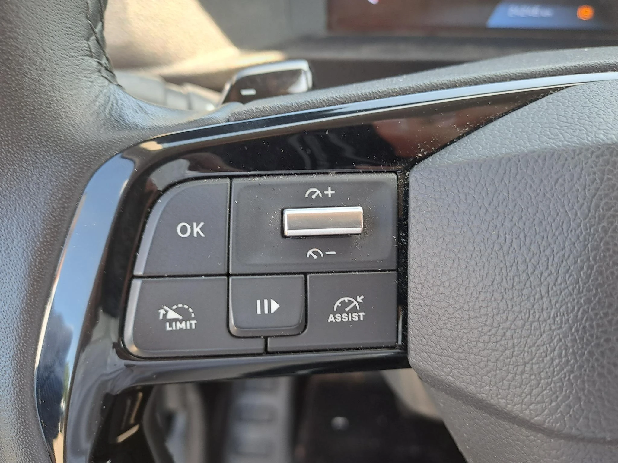 Peugeot-e-Expert-image-14