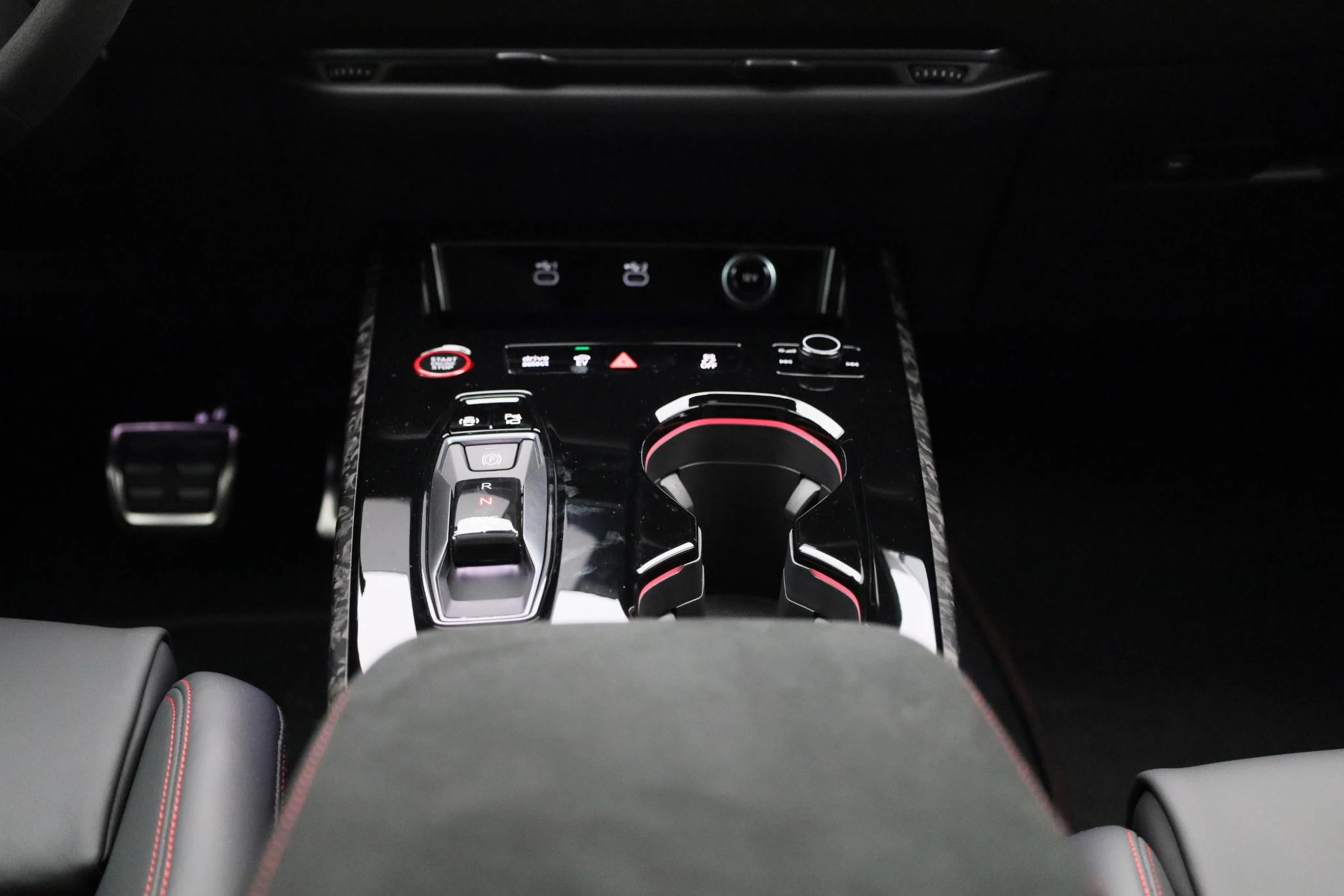 Audi-RS5-image-12