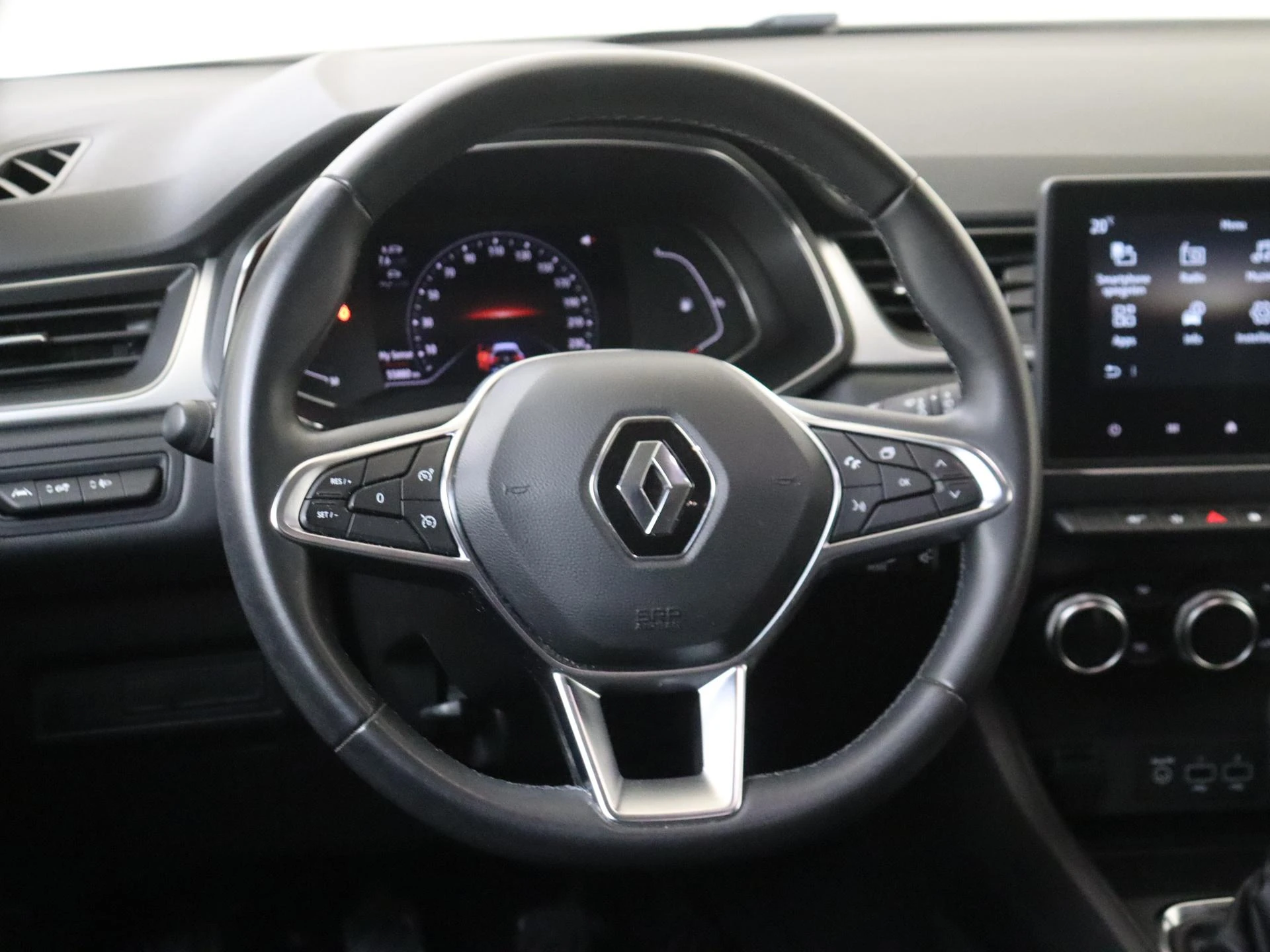 Renault-Captur-image-9