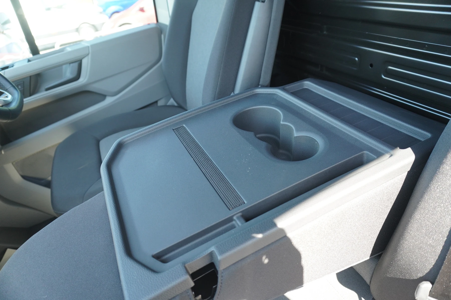 Volkswagen-Crafter-image-16
