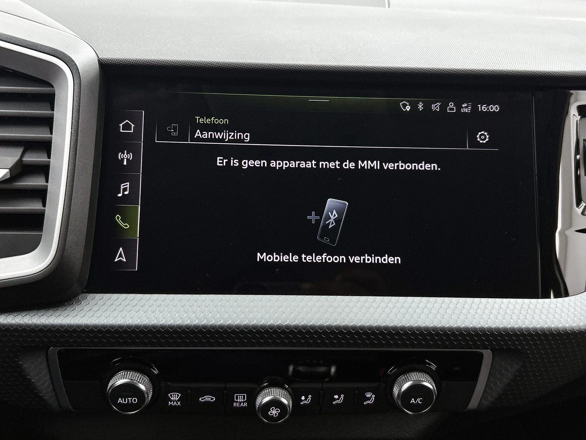 Audi-A1 Sportback-image-12