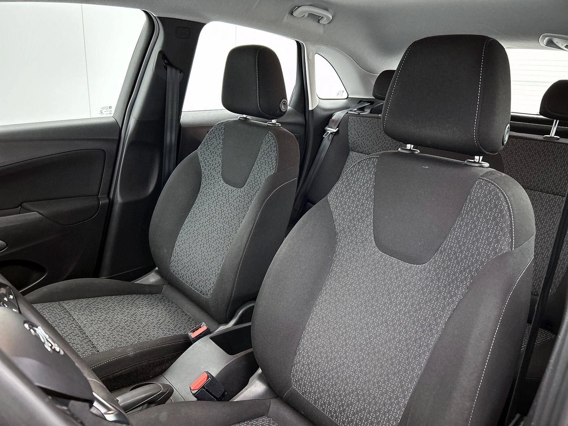 Opel-Crossland X-image-11