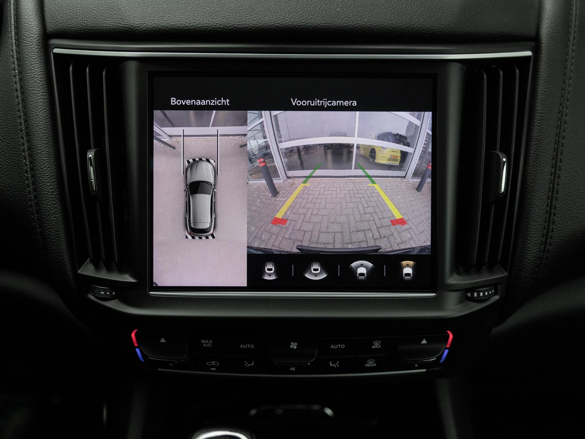 Maserati-Levante-image-45