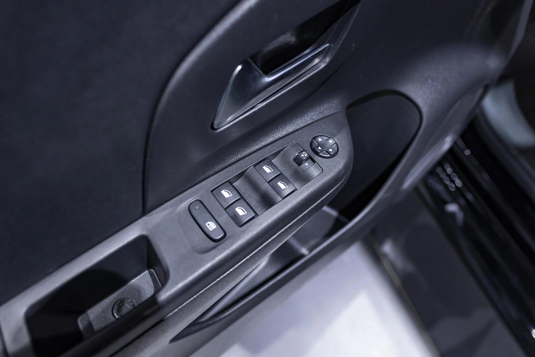 Opel-Corsa-image-13