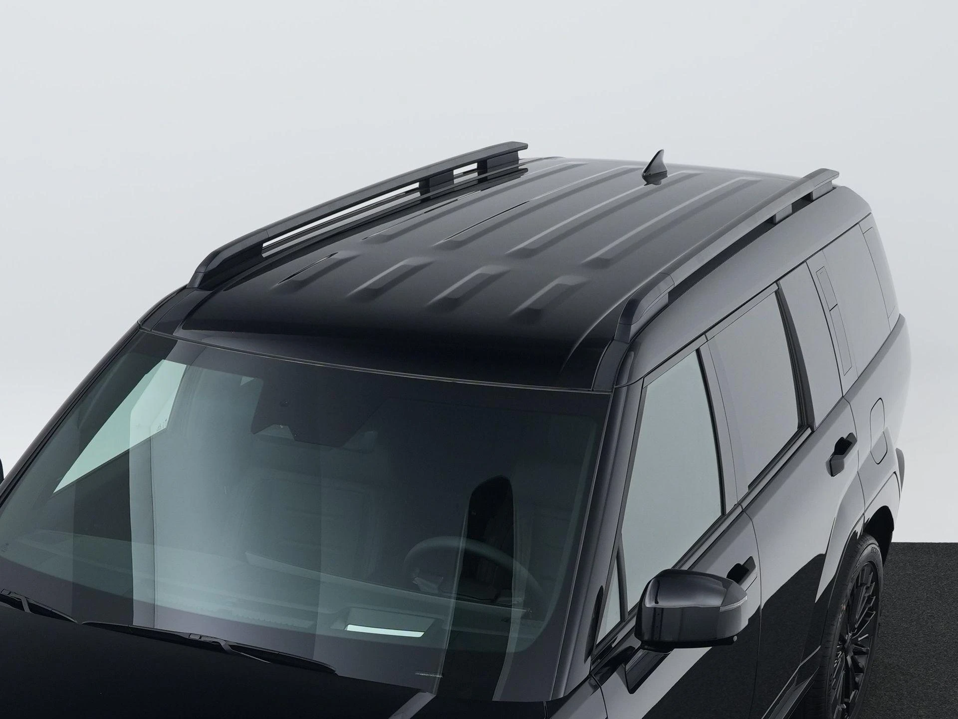 Hyundai-Santa Fe-image-50
