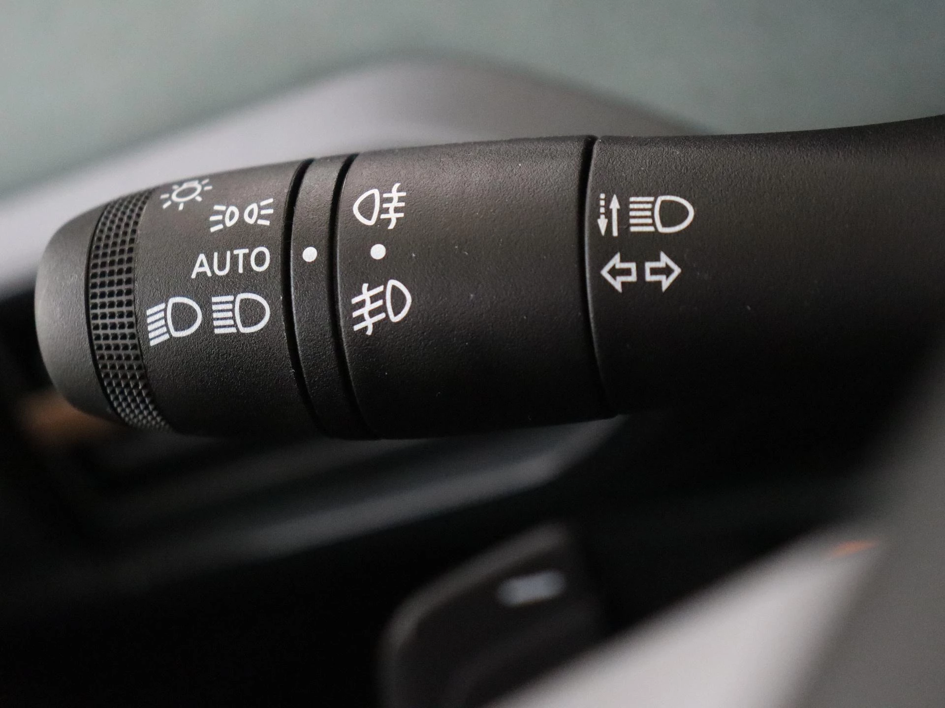 Dacia-Sandero Stepway-image-22