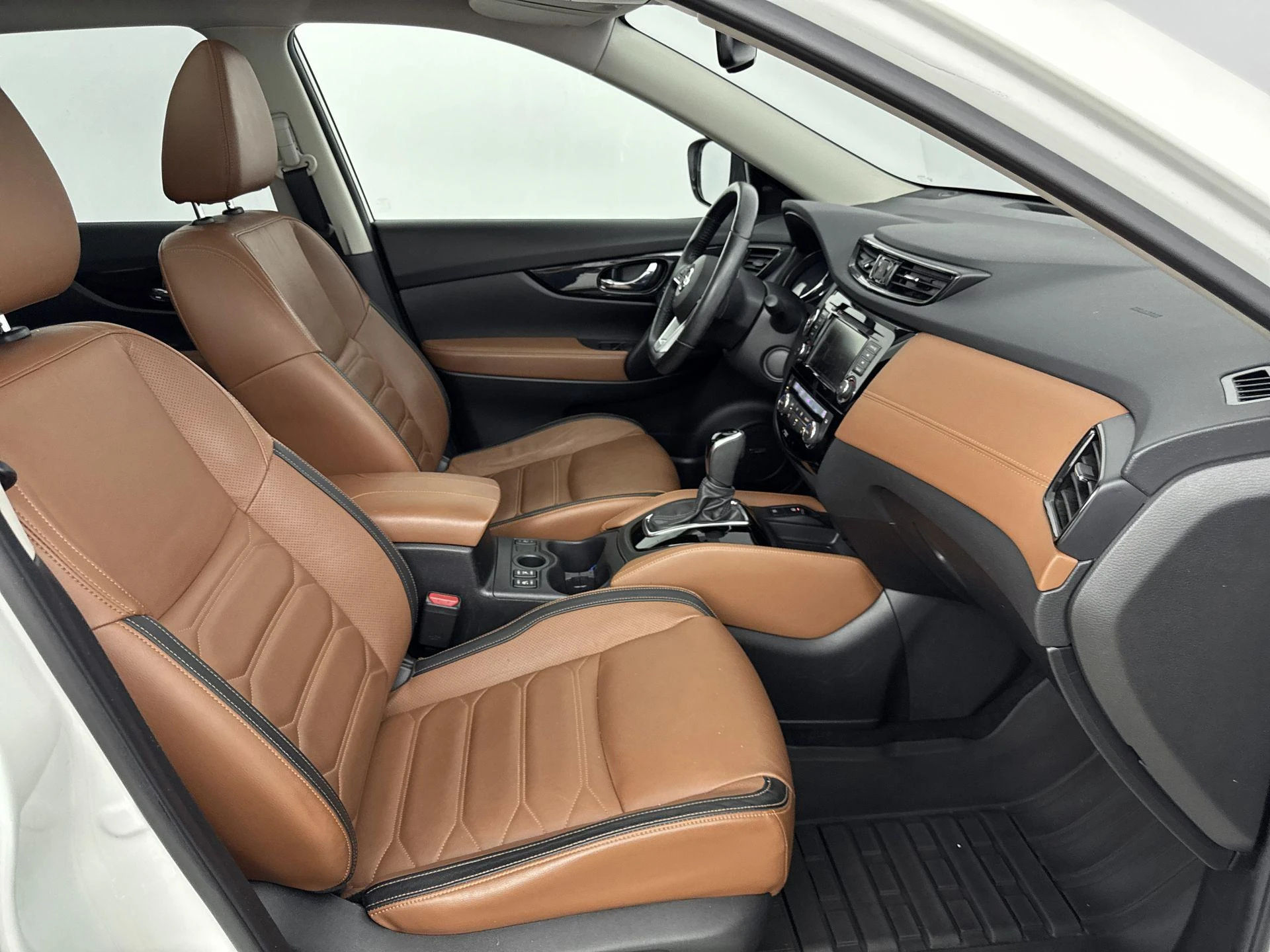 Nissan-X-Trail-image-31
