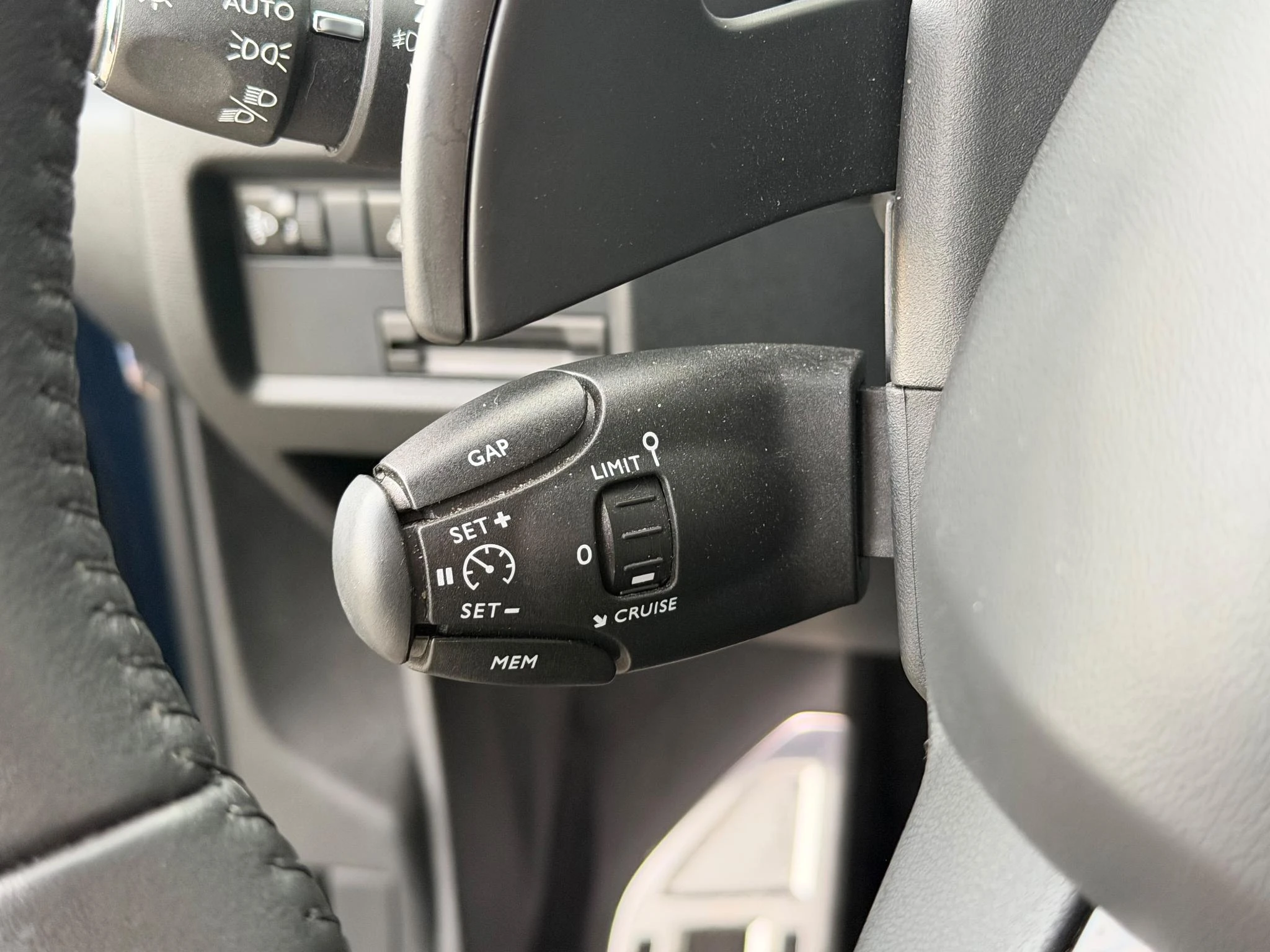 Citroën-C5 Aircross-image-12