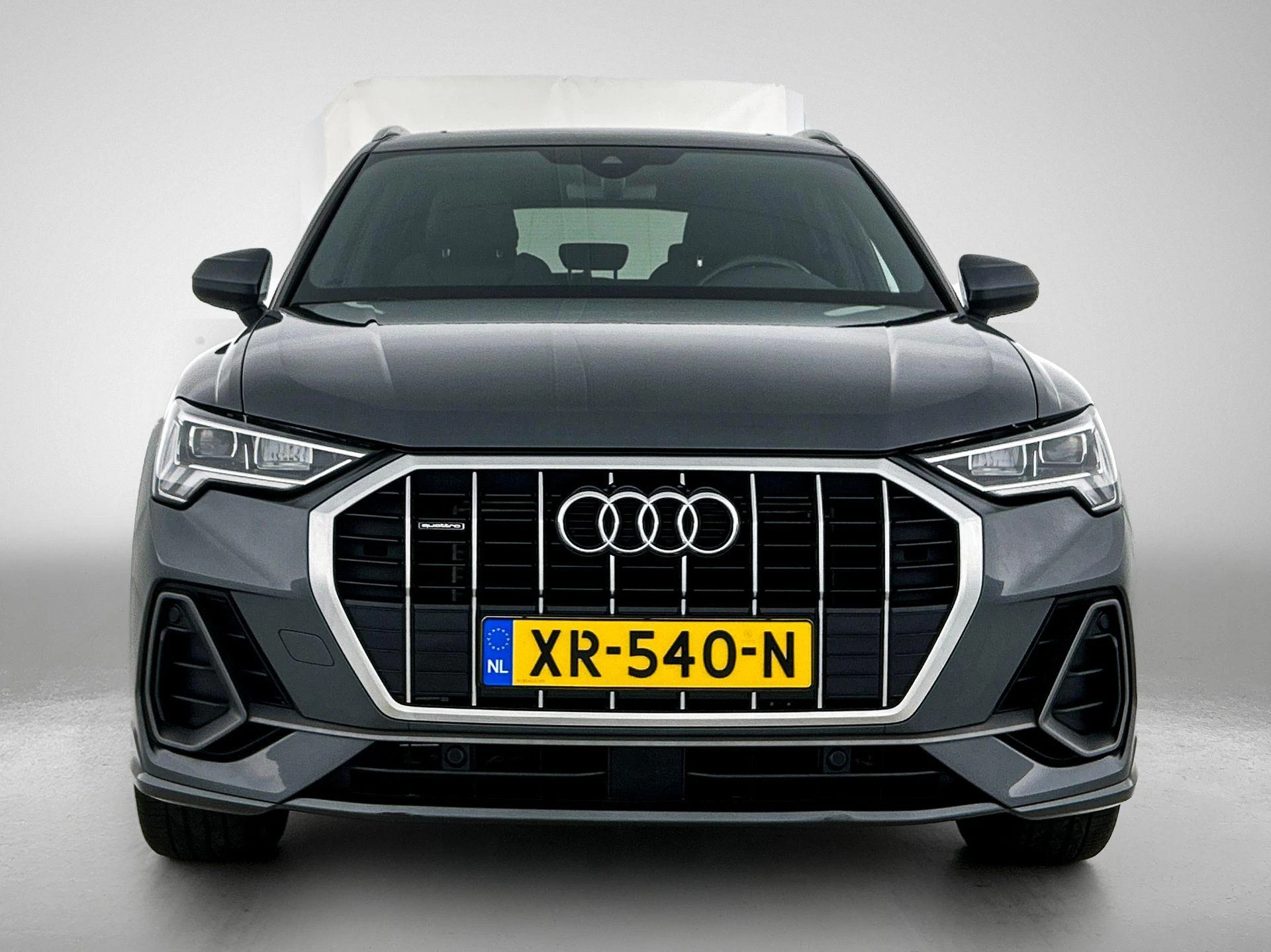 Audi Q3 40 TFSI quattro S Line 190 PK