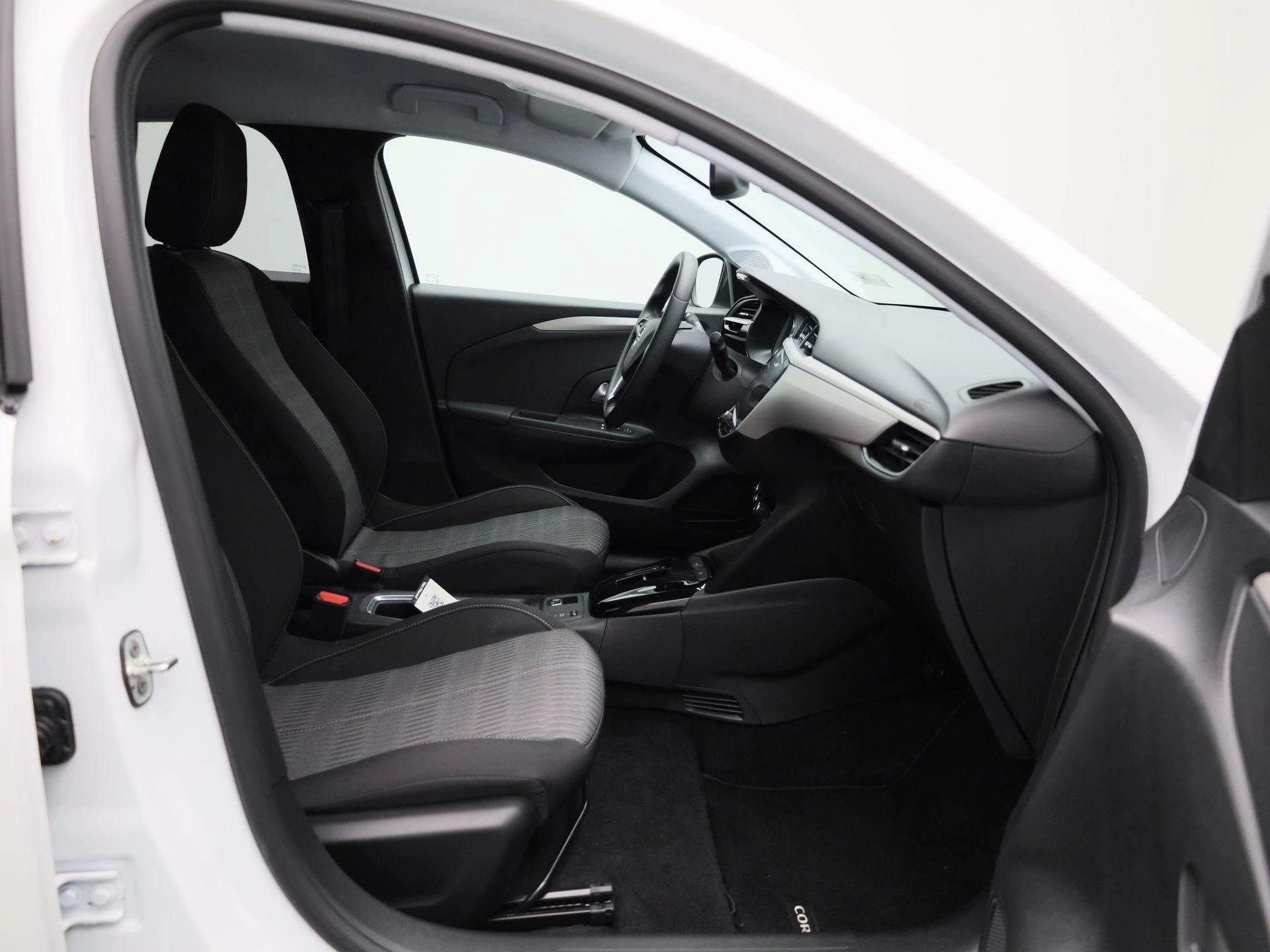 Opel-Corsa-e-image-32