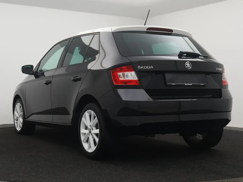 Škoda-Fabia-image-25