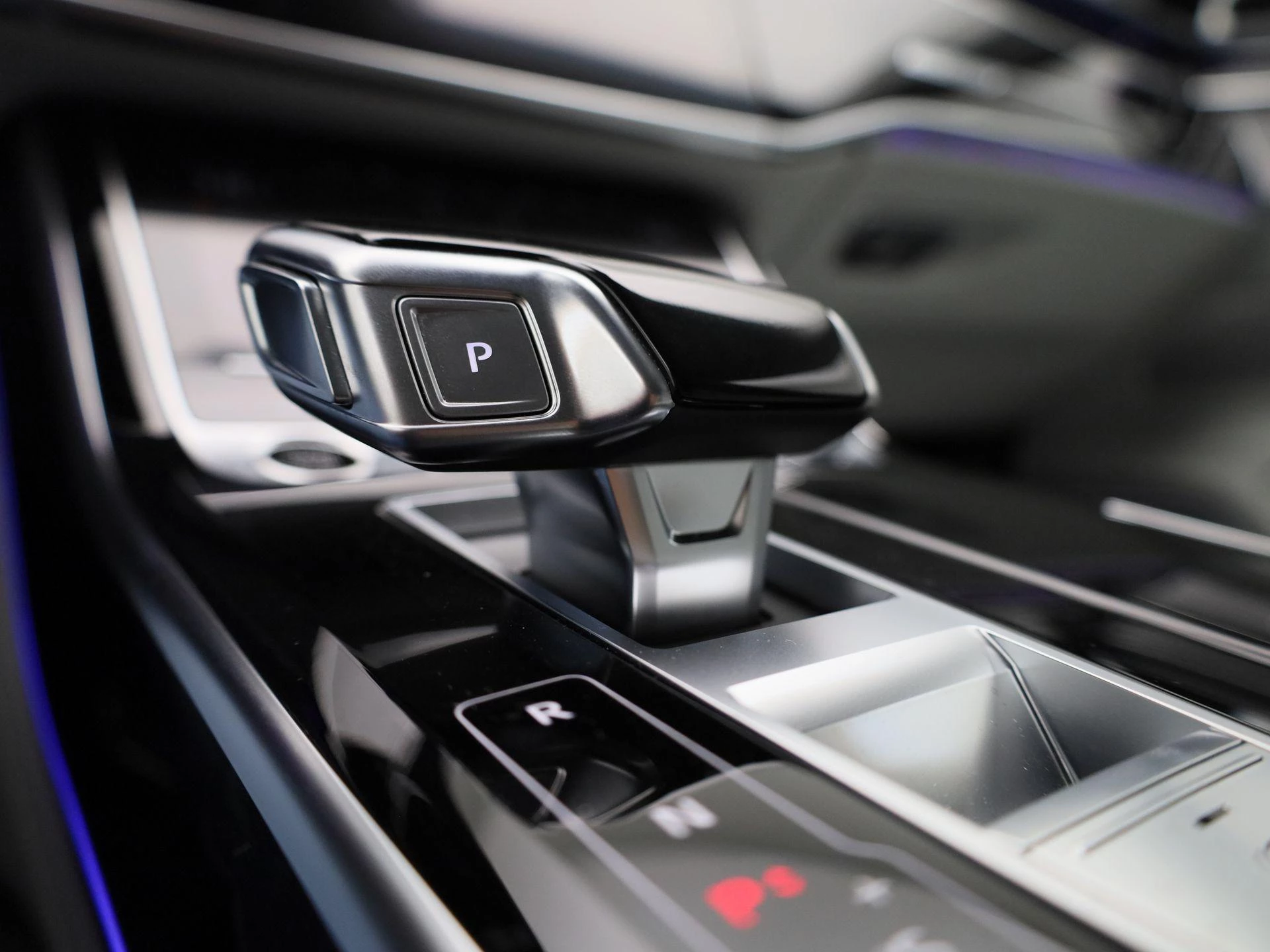 Audi A8 60 TFSI e quattro Lang