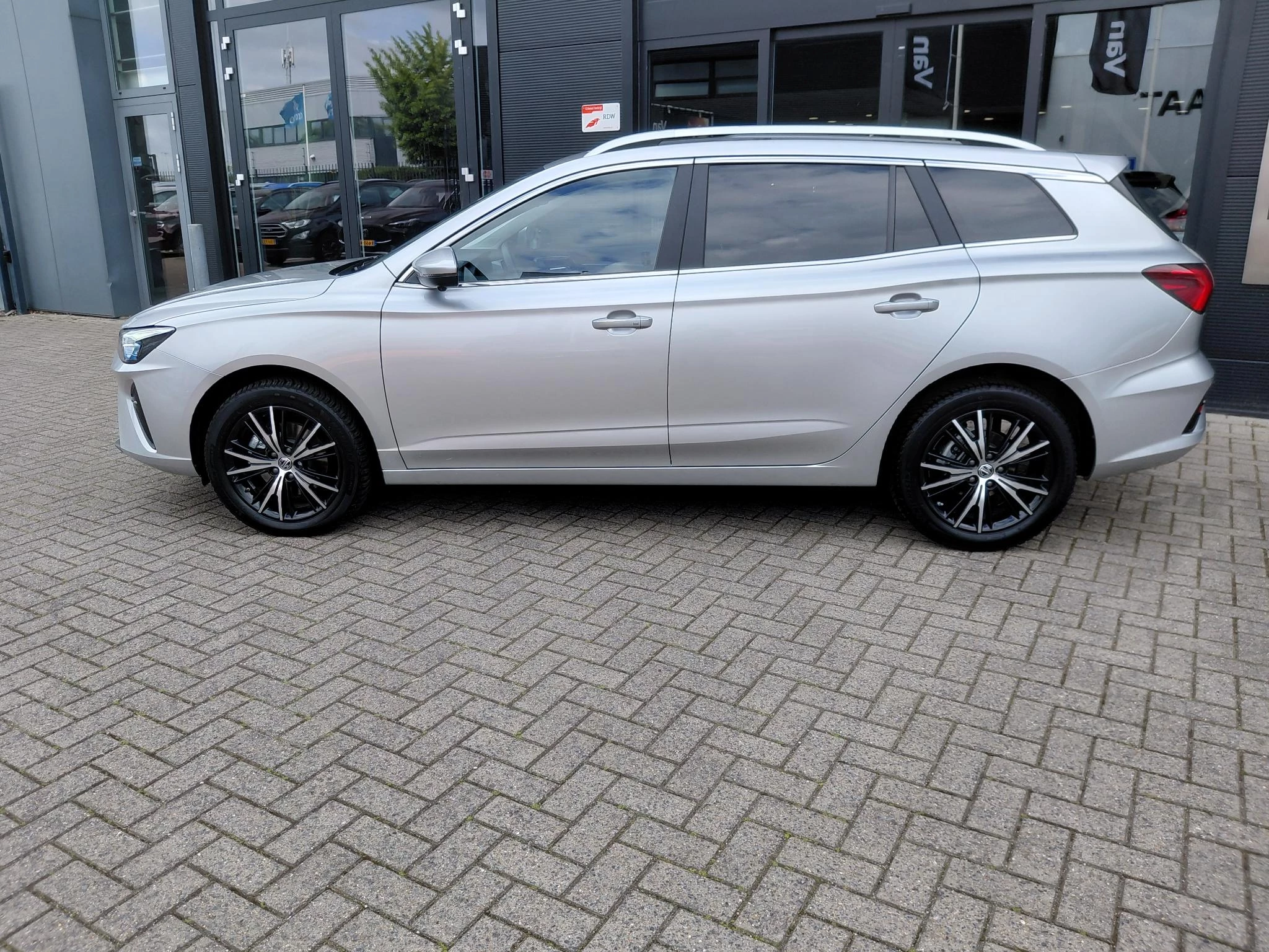 MG MG5 Electric Long Range Luxury 61 kWh