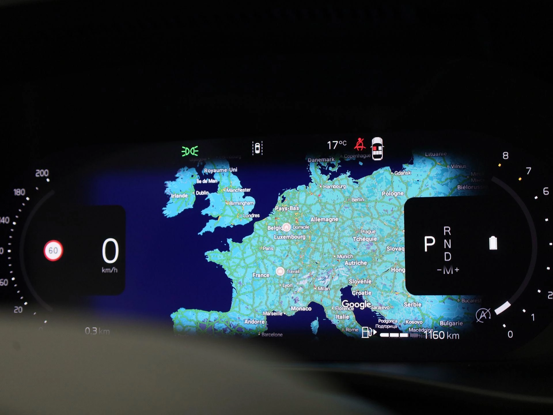 Volvo XC40 B3 Core DCT