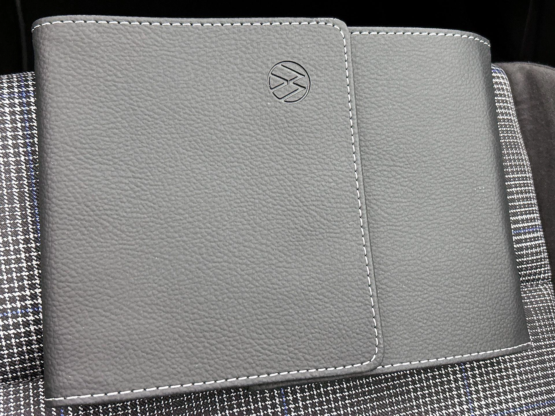 Volkswagen-Golf-image-28