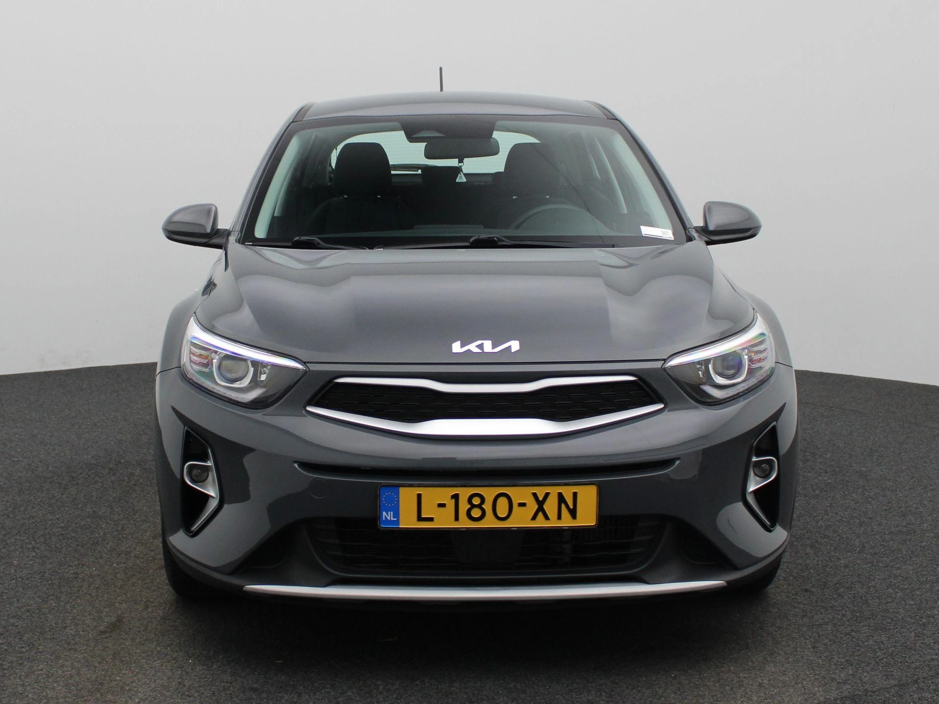 Kia-Stonic-image-2