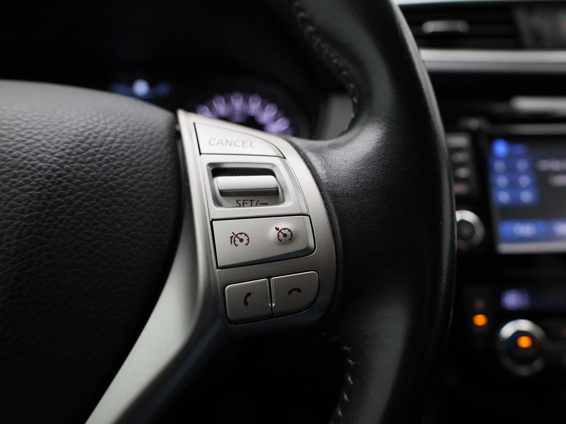 Nissan-QASHQAI-image-15