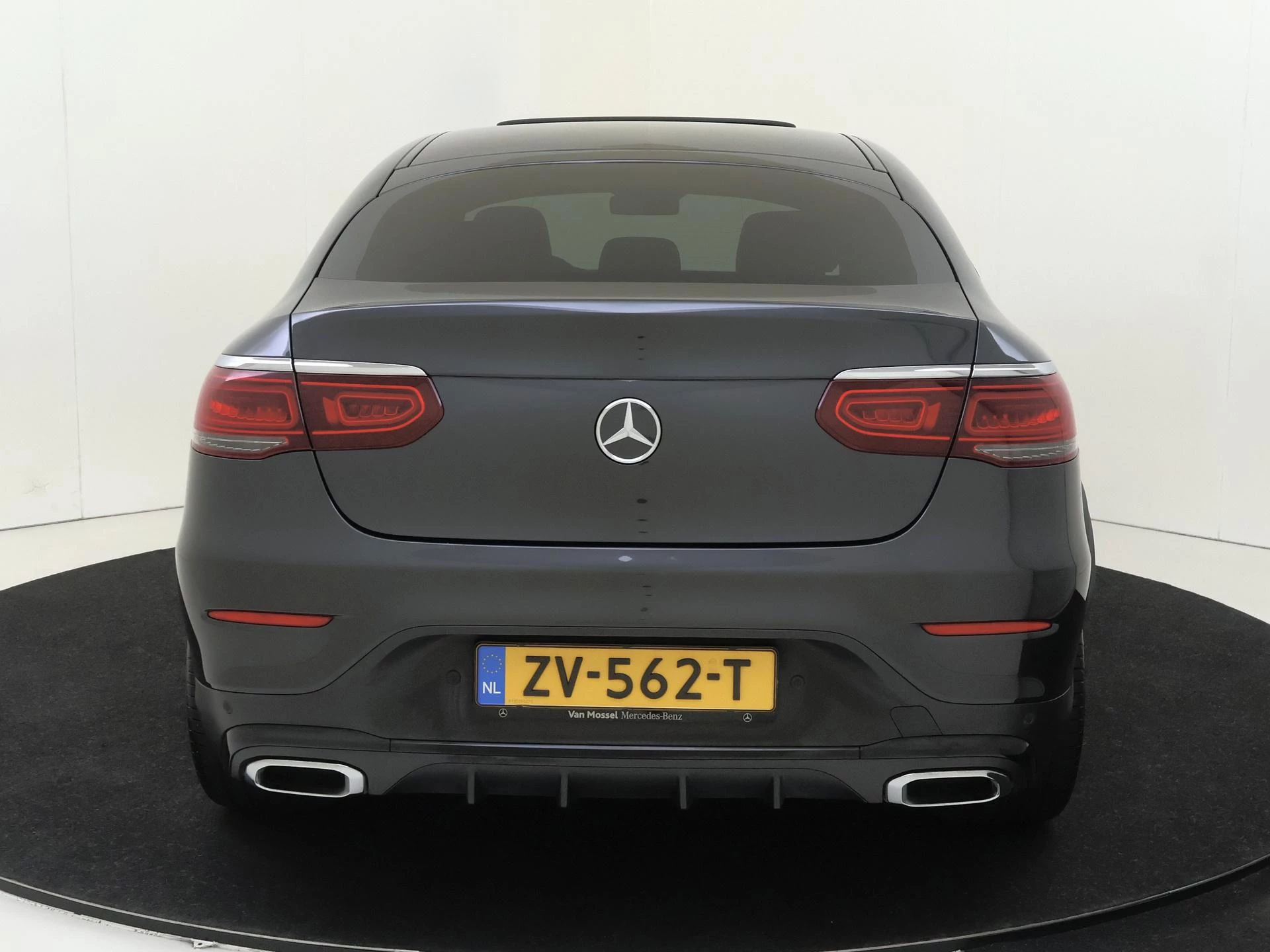Mercedes-Benz-GLC-image-6