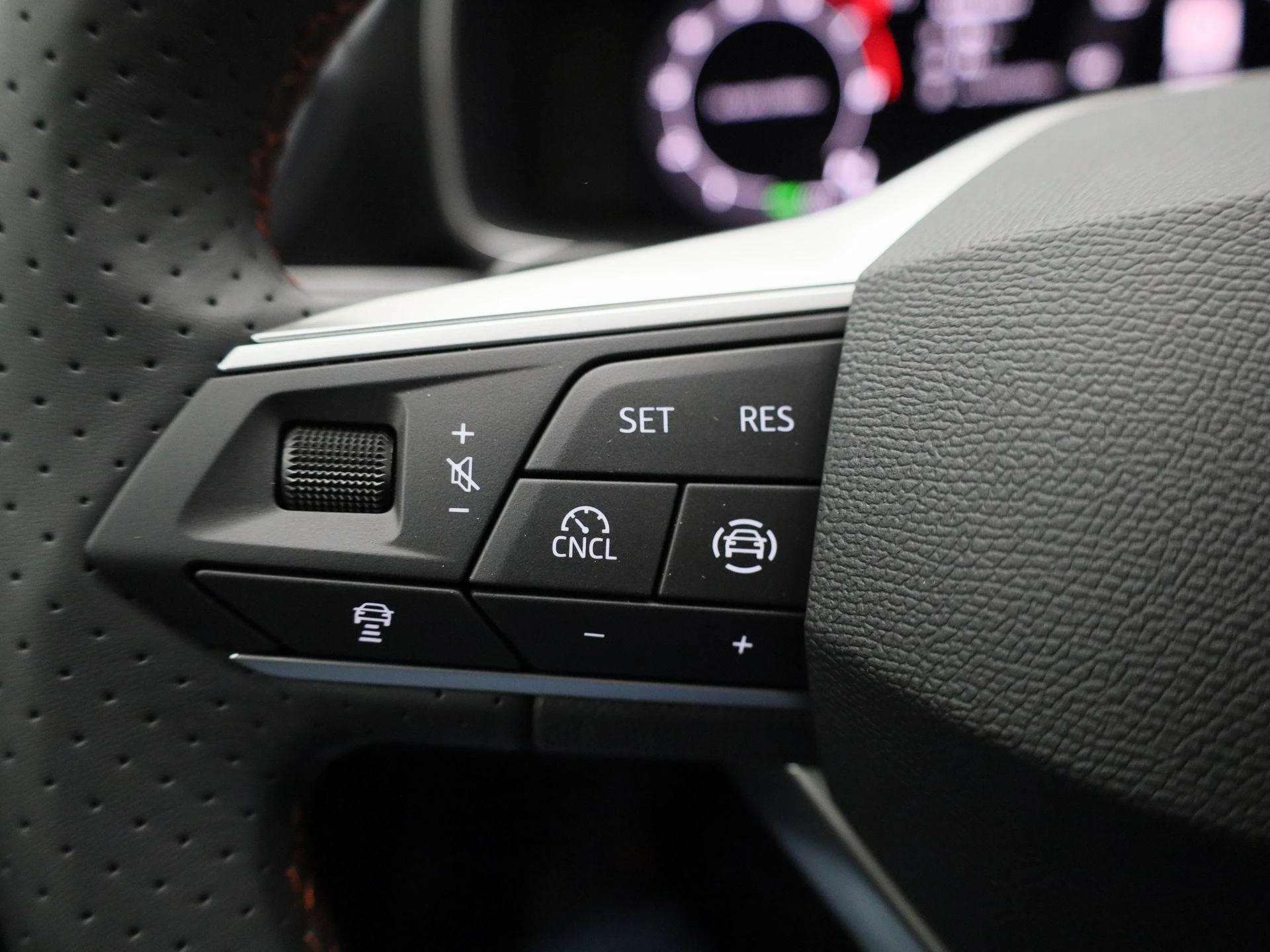 SEAT Leon Sportstourer 1.5 TSI e-Hybrid FR Business