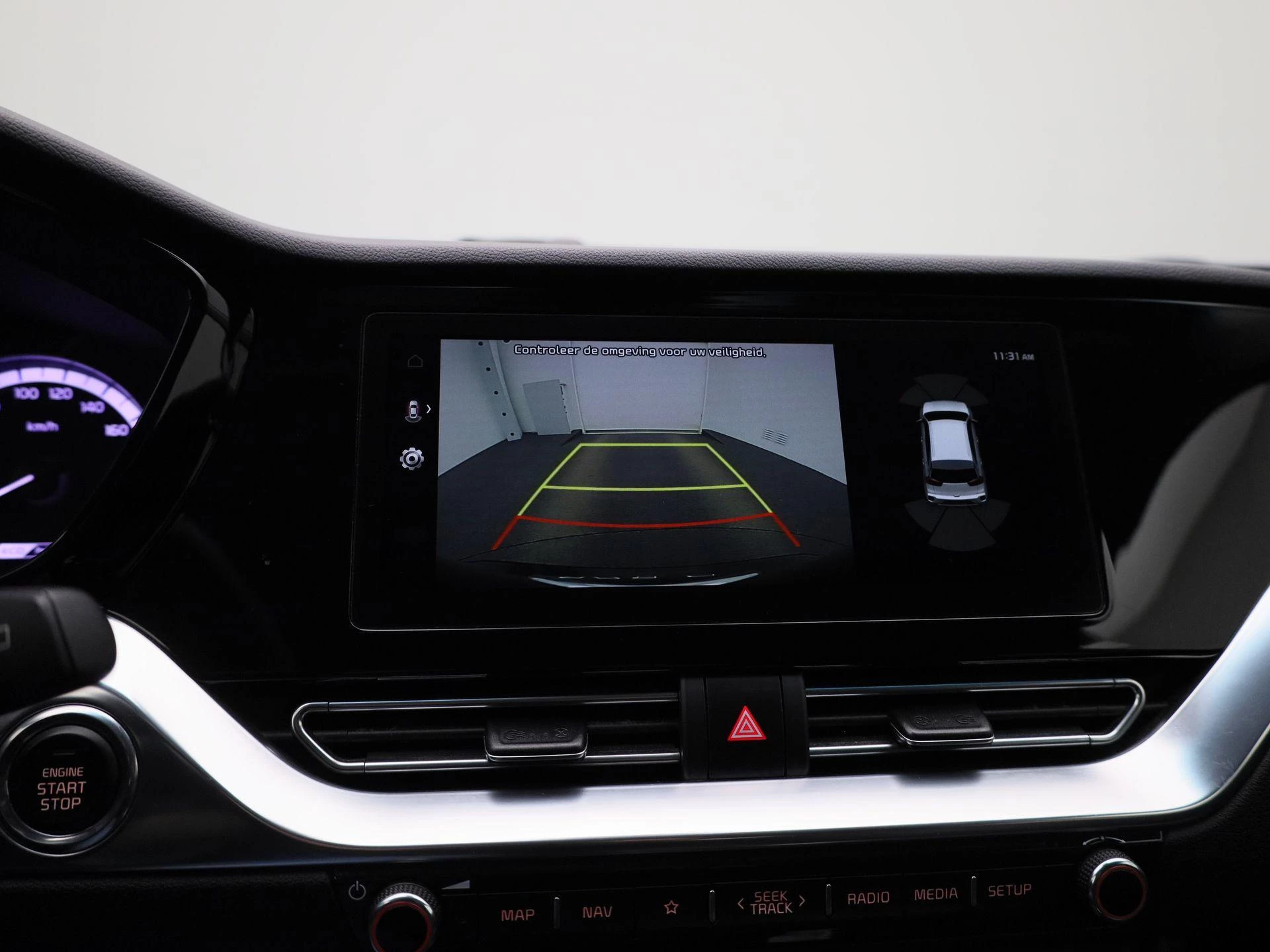 Kia-Niro-image-28