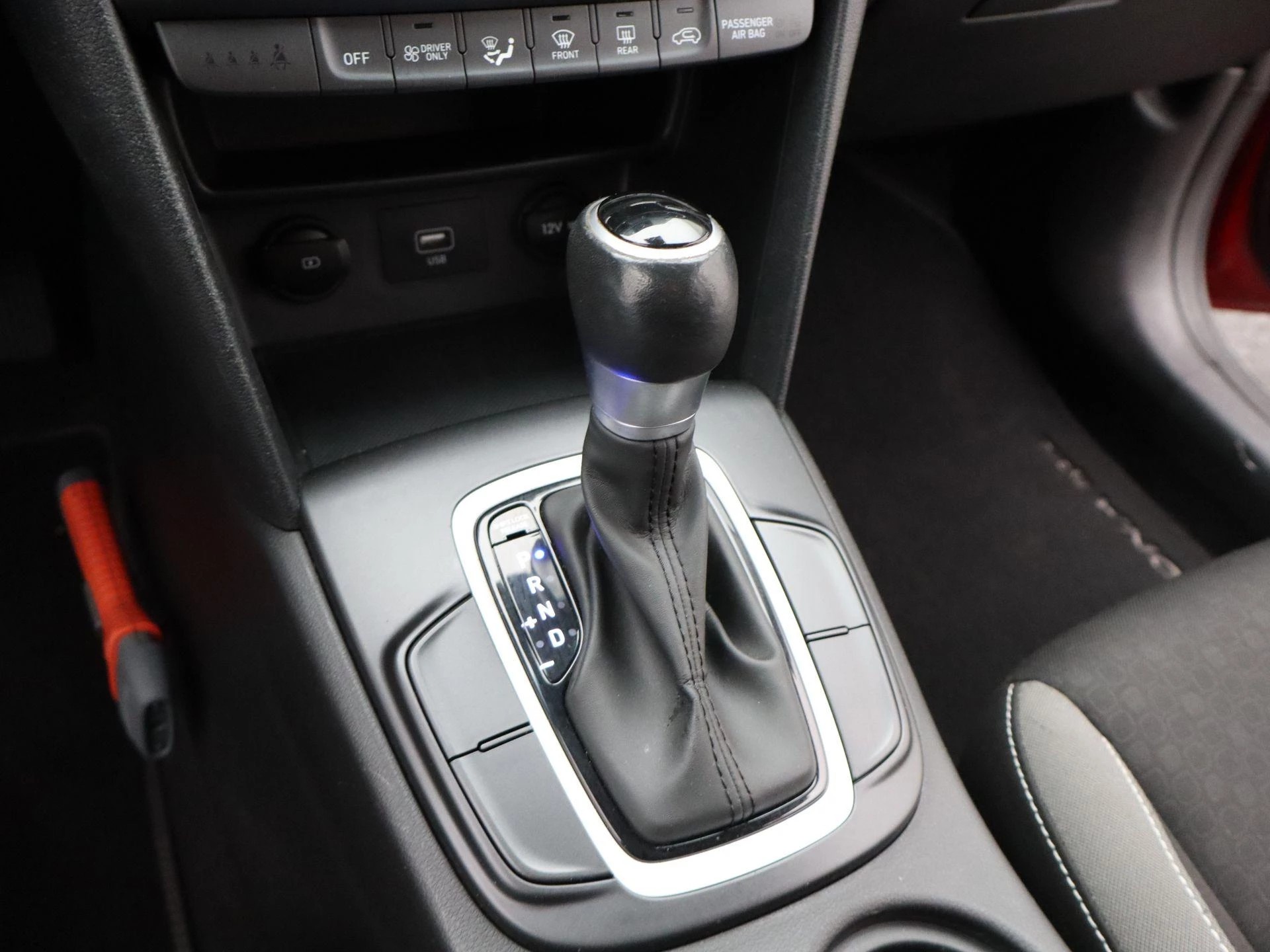 Hyundai-Kona-image-16