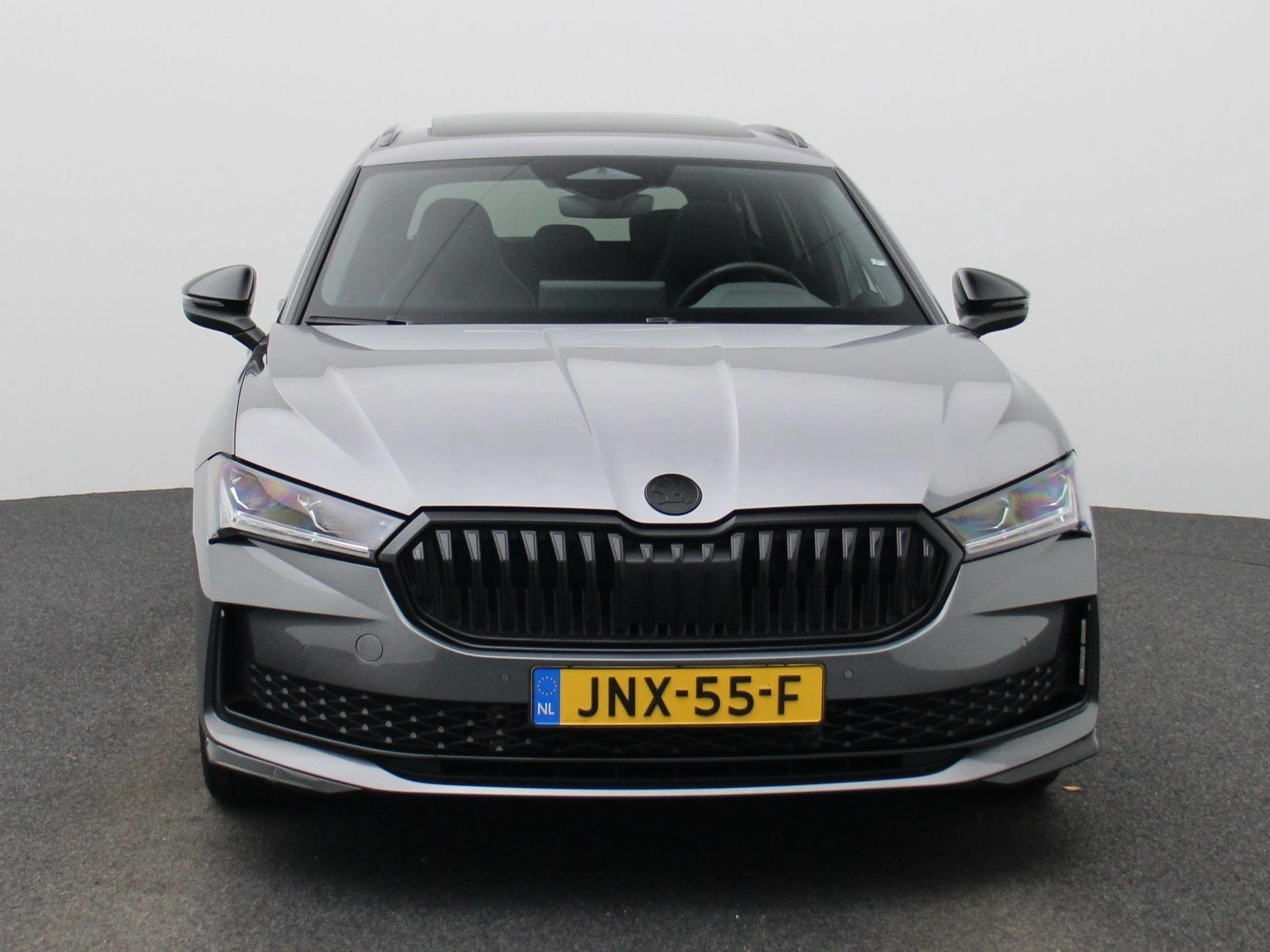 Škoda-Superb-image-2