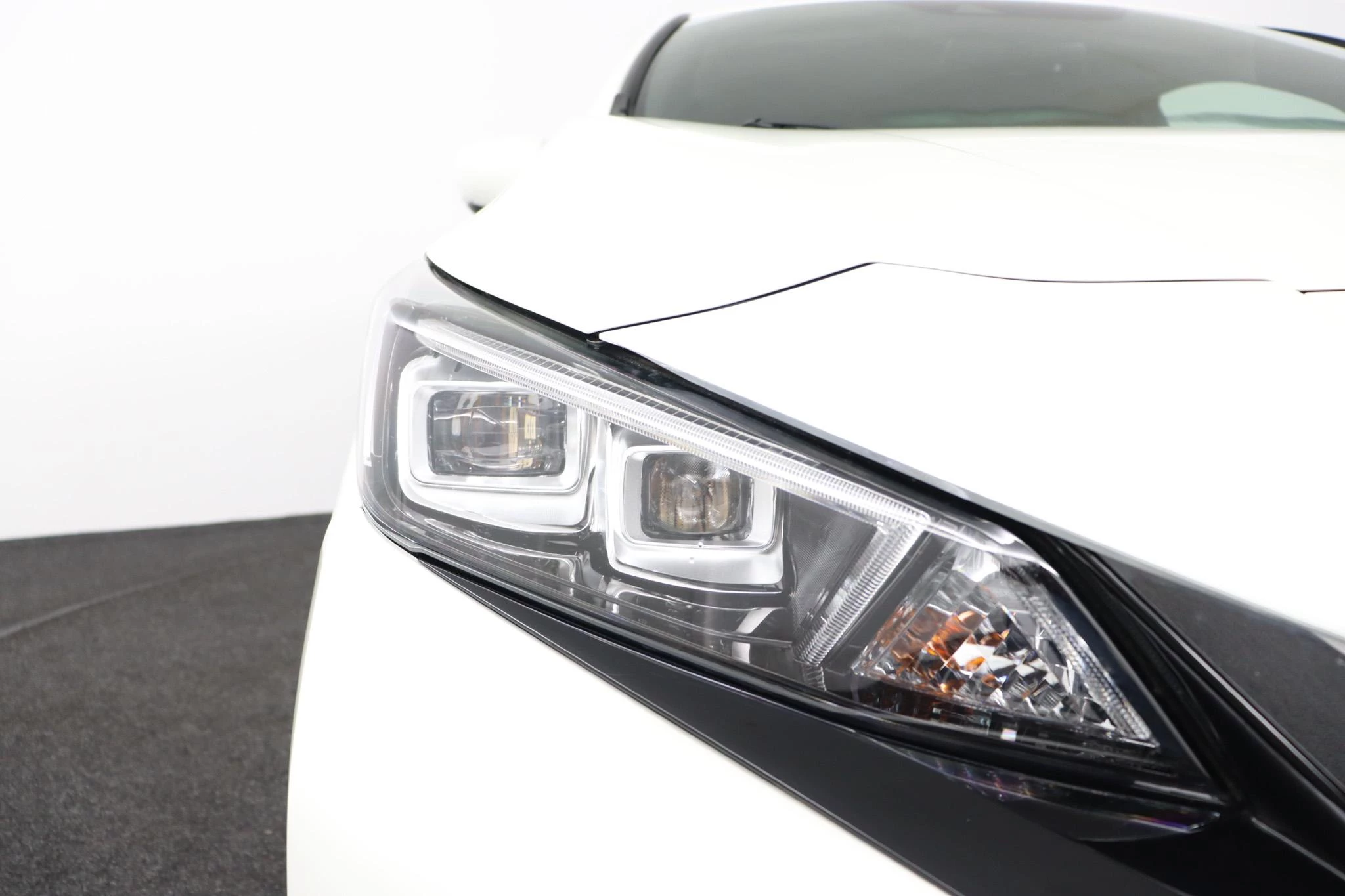 Nissan-Leaf-image-46