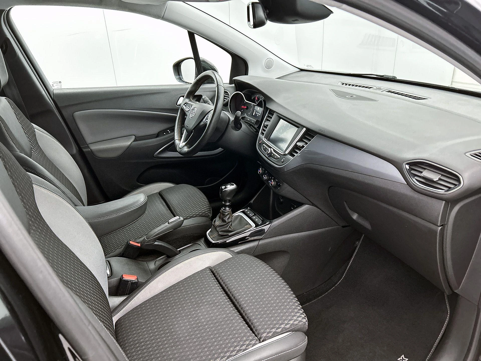 Opel-Crossland X-image-20