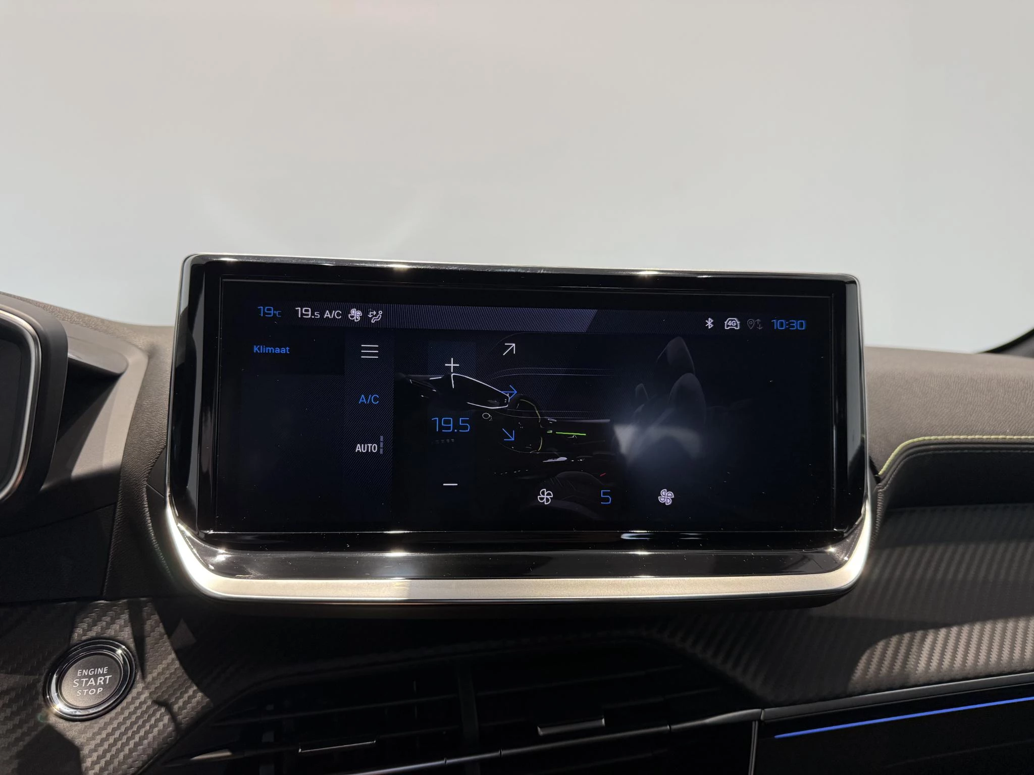 Peugeot 208 1.2 Hybrid 145 e-DCS6 GT