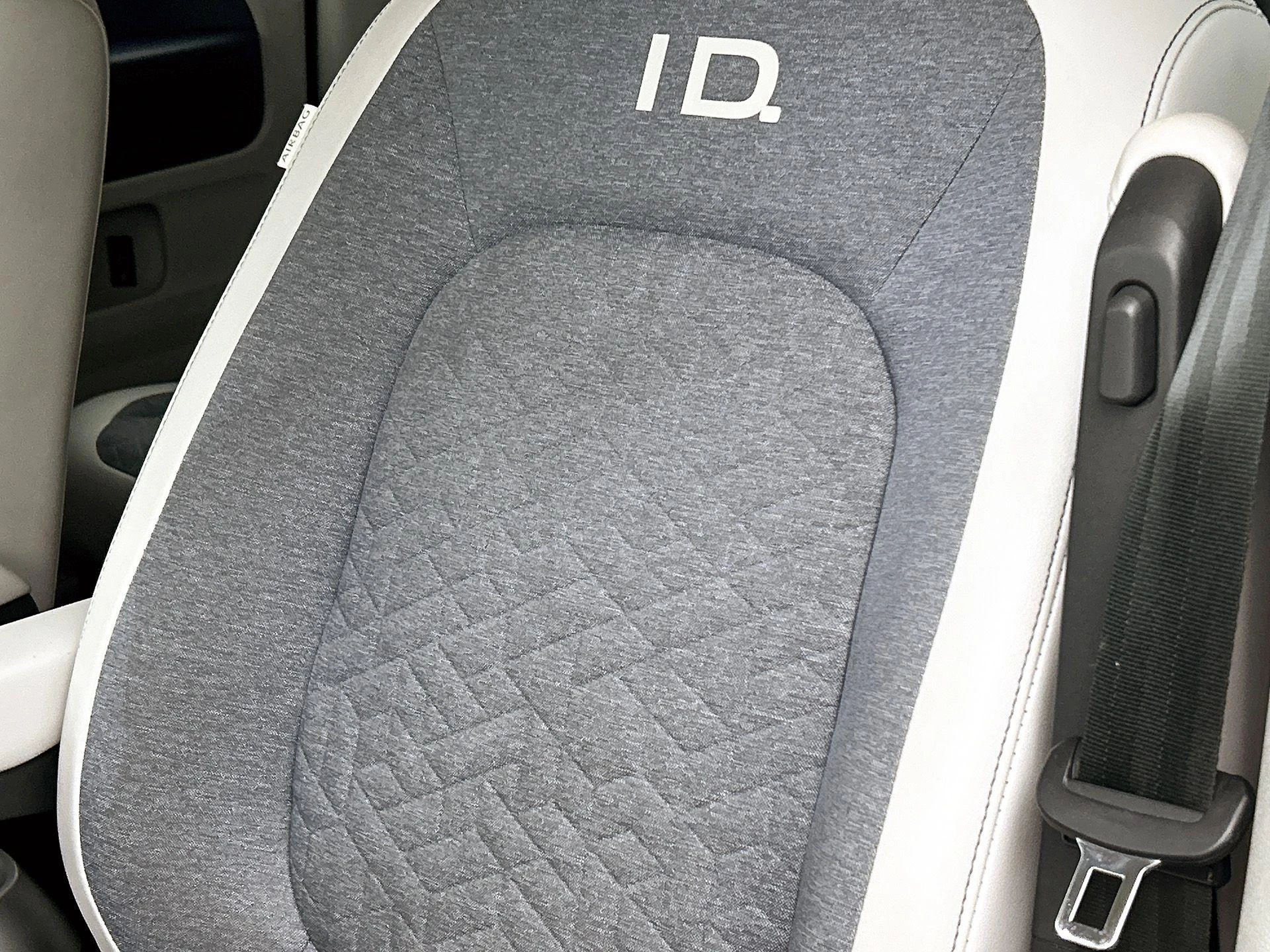 Volkswagen-ID. Buzz-image-11