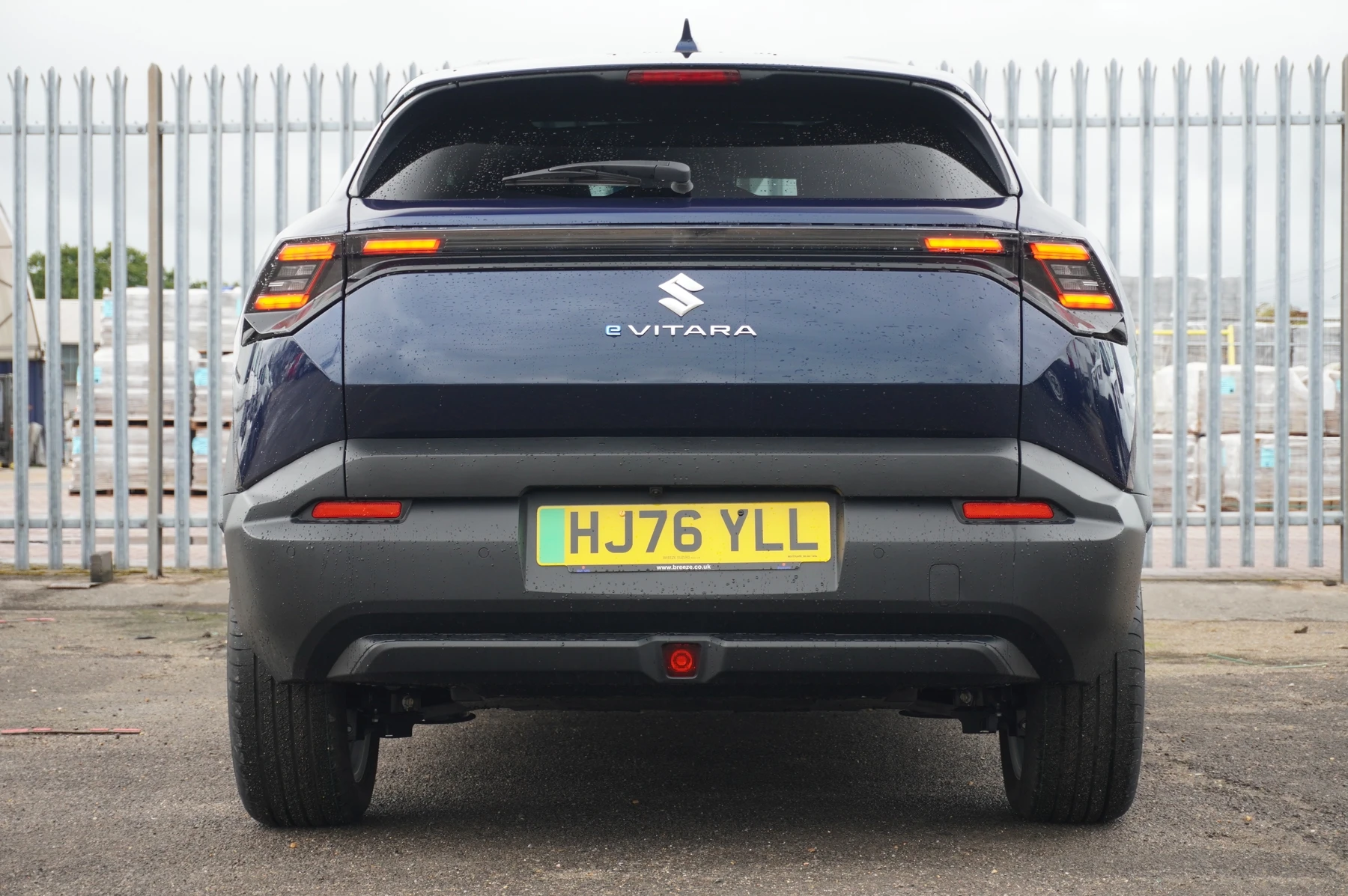 Suzuki-e Vitara-image-15