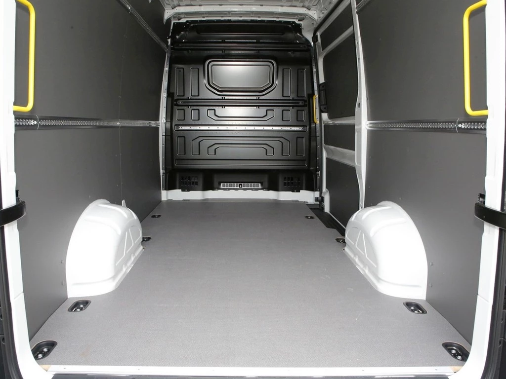 Volkswagen Crafter 35 Kasten 2.0 103 kW TDI Frontantrieb 6-Gang Radst. 3640 mm Radst. 3640 mm, Hochdach