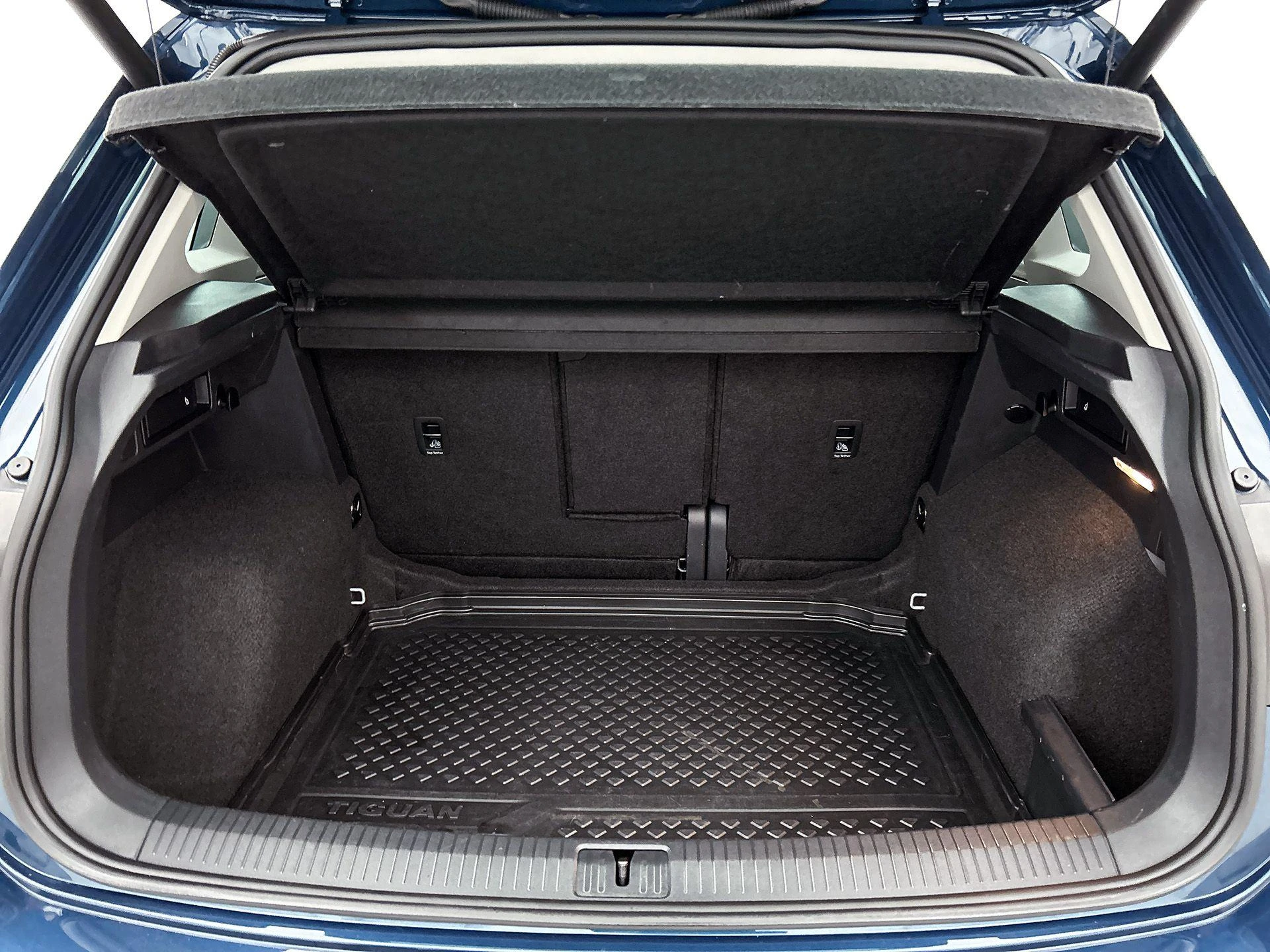 Volkswagen-Tiguan-image-14