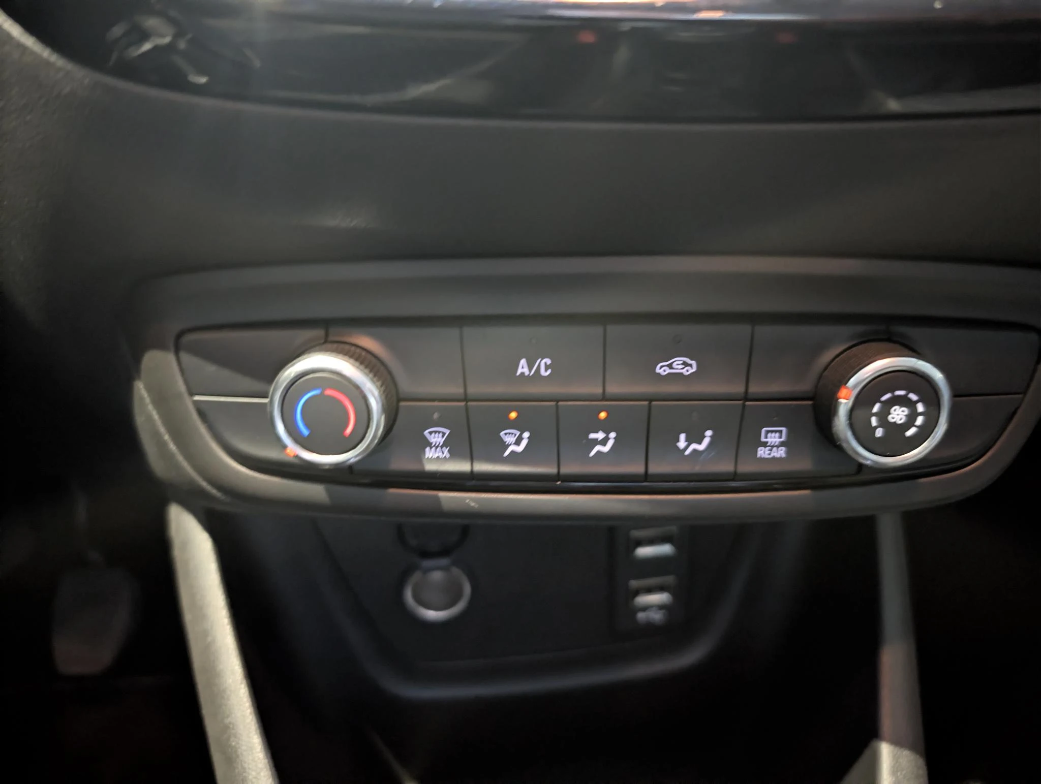 Opel-Crossland X-image-11
