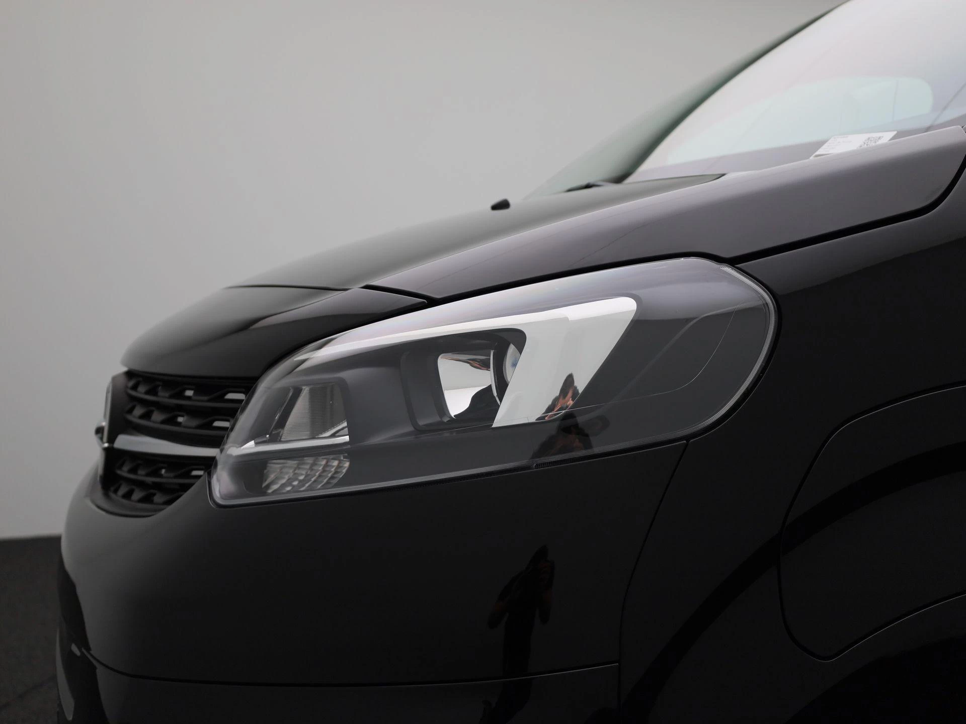 Opel-Zafira e-Life-image-14