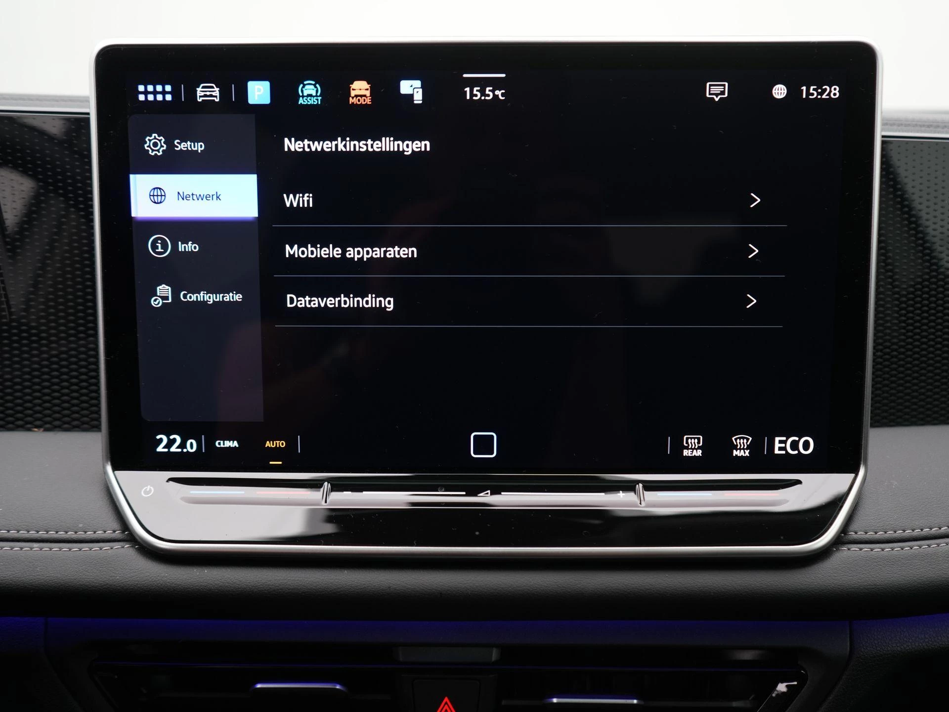 Volkswagen-Tiguan-image-23